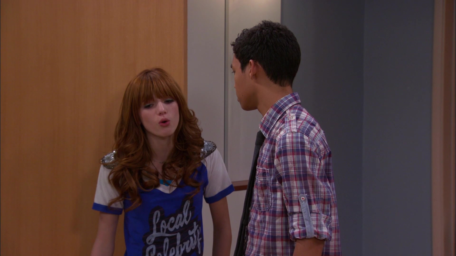 Shake_It_Up_S01E20_1080p_BTD_002634.jpg Shake_It_Up_S01E20_1080p_BTD_002634.jpg