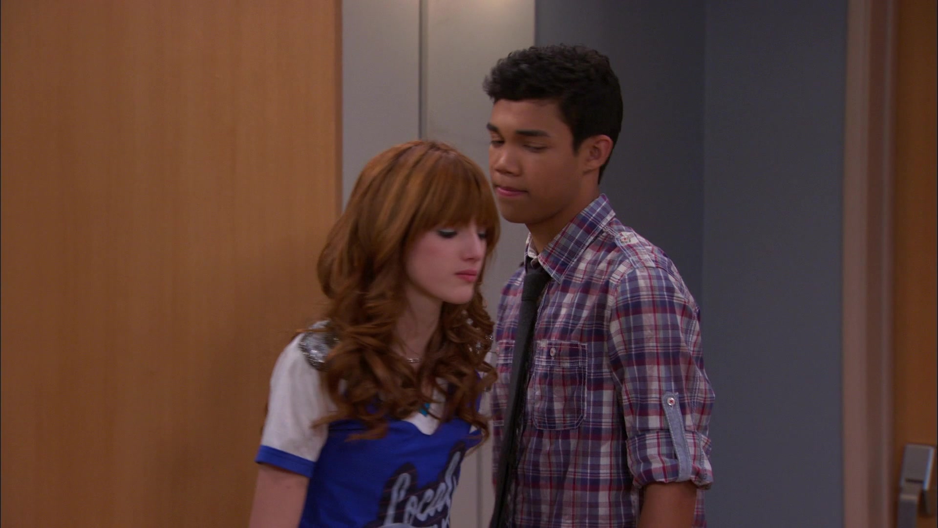 Shake_It_Up_S01E20_1080p_BTD_002638.jpg Shake_It_Up_S01E20_1080p_BTD_002638.jpg