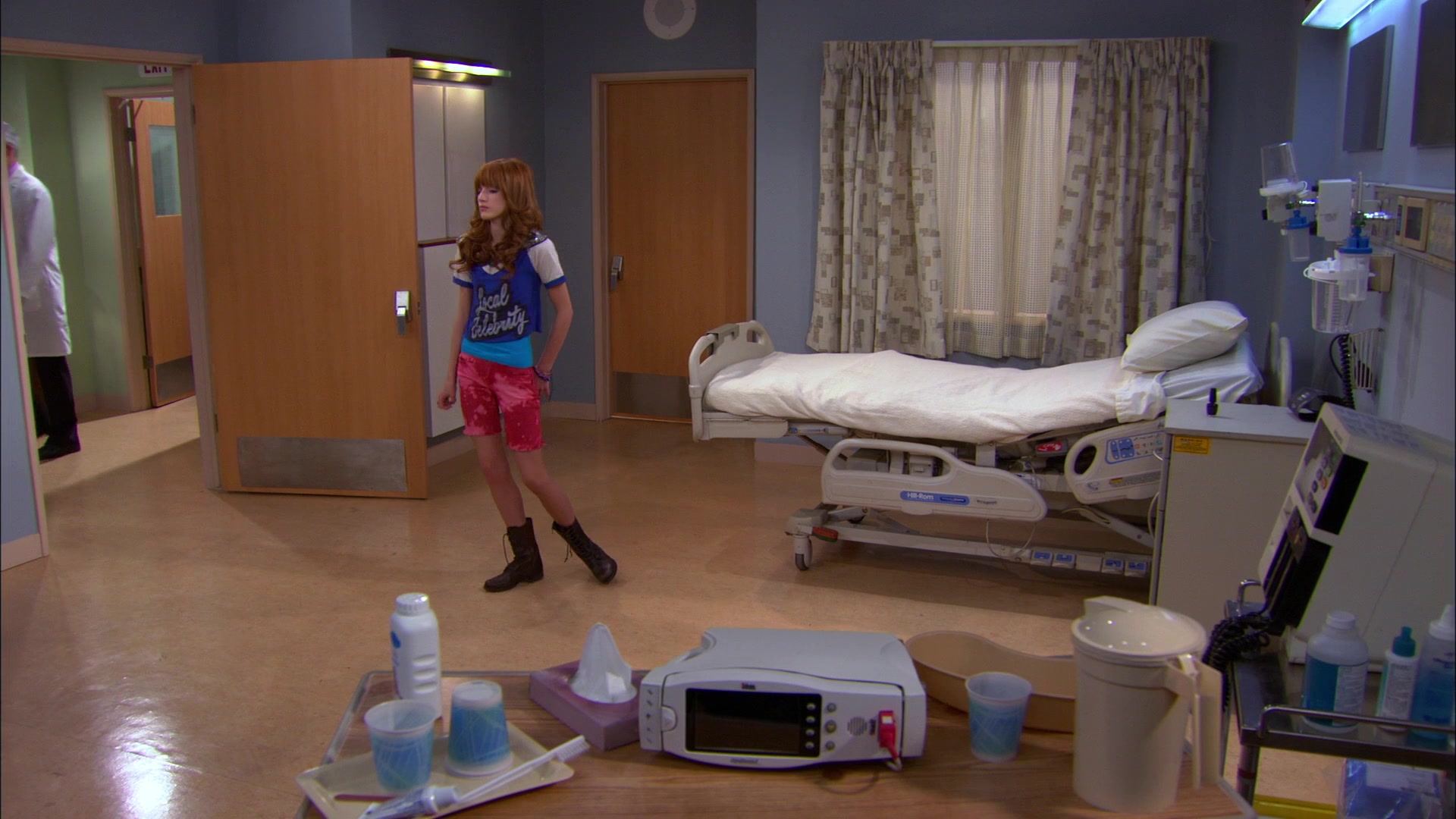 Shake_It_Up_S01E20_1080p_BTD_002672.jpg