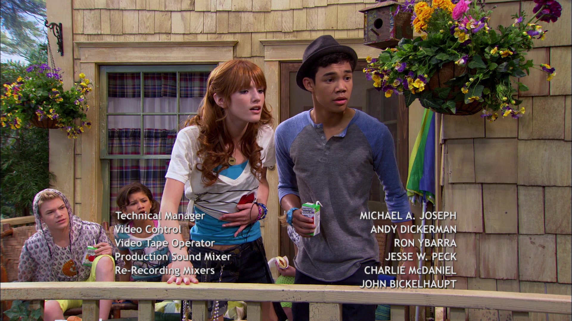 Shake_It_Up_S01E20_1080p_BTD_003110.jpg