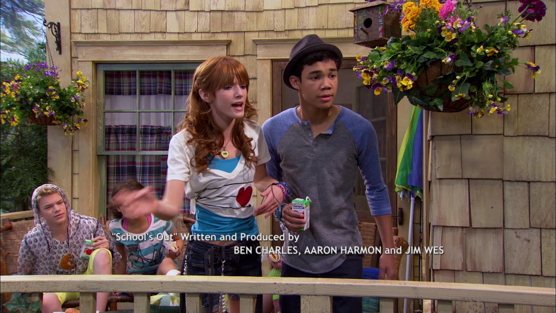Shake_It_Up_S01E20_1080p_BTD_003114.jpg Shake_It_Up_S01E20_1080p_BTD_003114.jpg