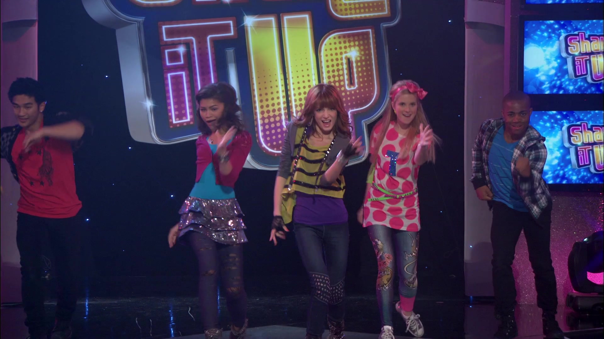 Shake_It_Up_S01E21_1080p_BTD_000165.jpg