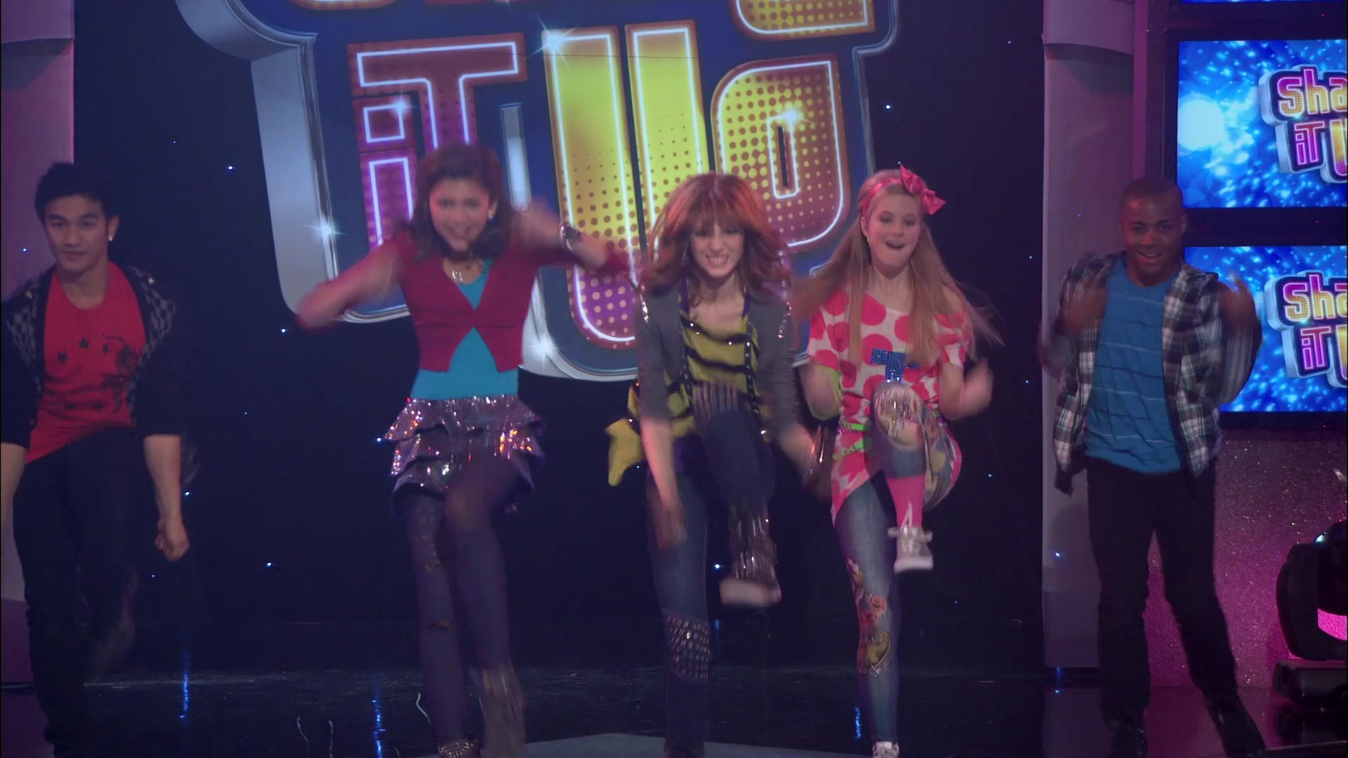 Shake_It_Up_S01E21_1080p_BTD_000166.jpg