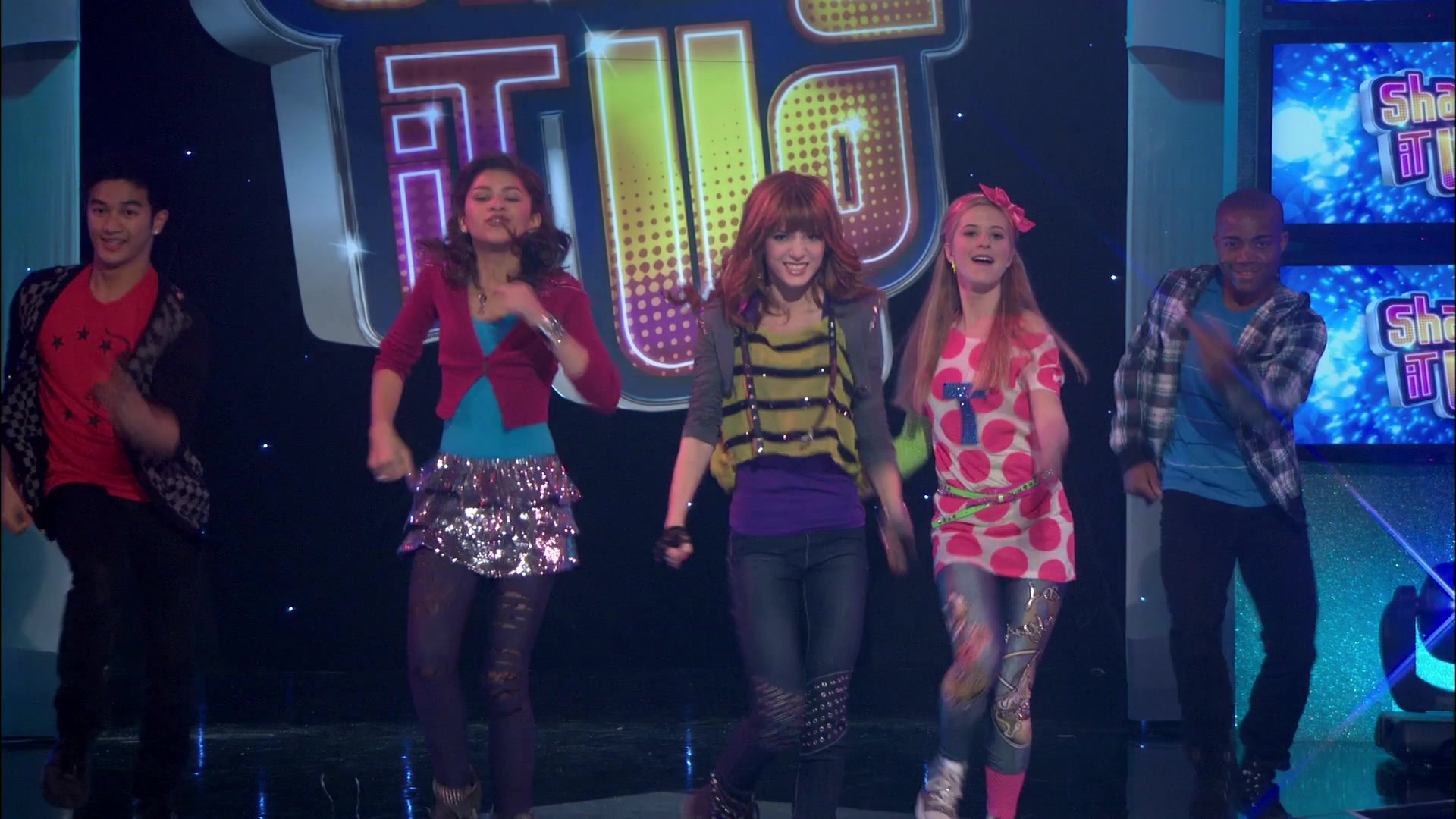 Shake_It_Up_S01E21_1080p_BTD_000167.jpg
