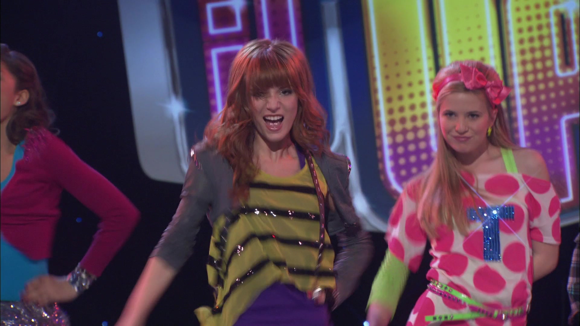 Shake_It_Up_S01E21_1080p_BTD_000172.jpg
