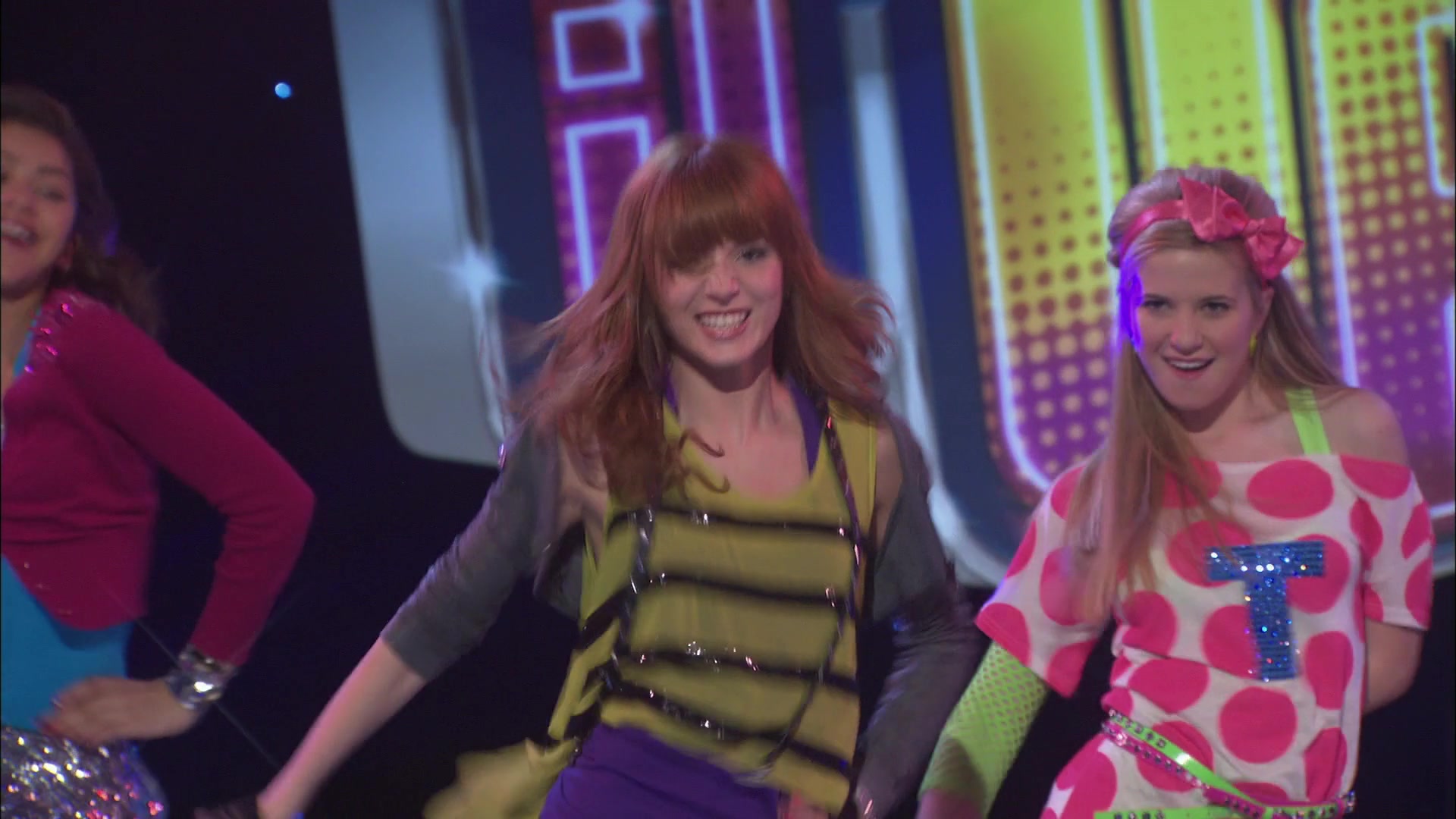 Shake_It_Up_S01E21_1080p_BTD_000173.jpg