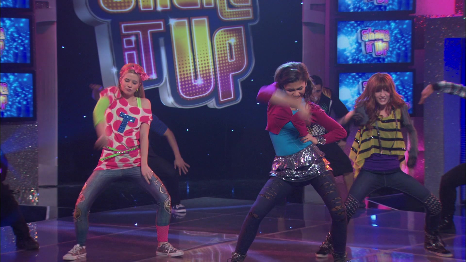 Shake_It_Up_S01E21_1080p_BTD_000201.jpg