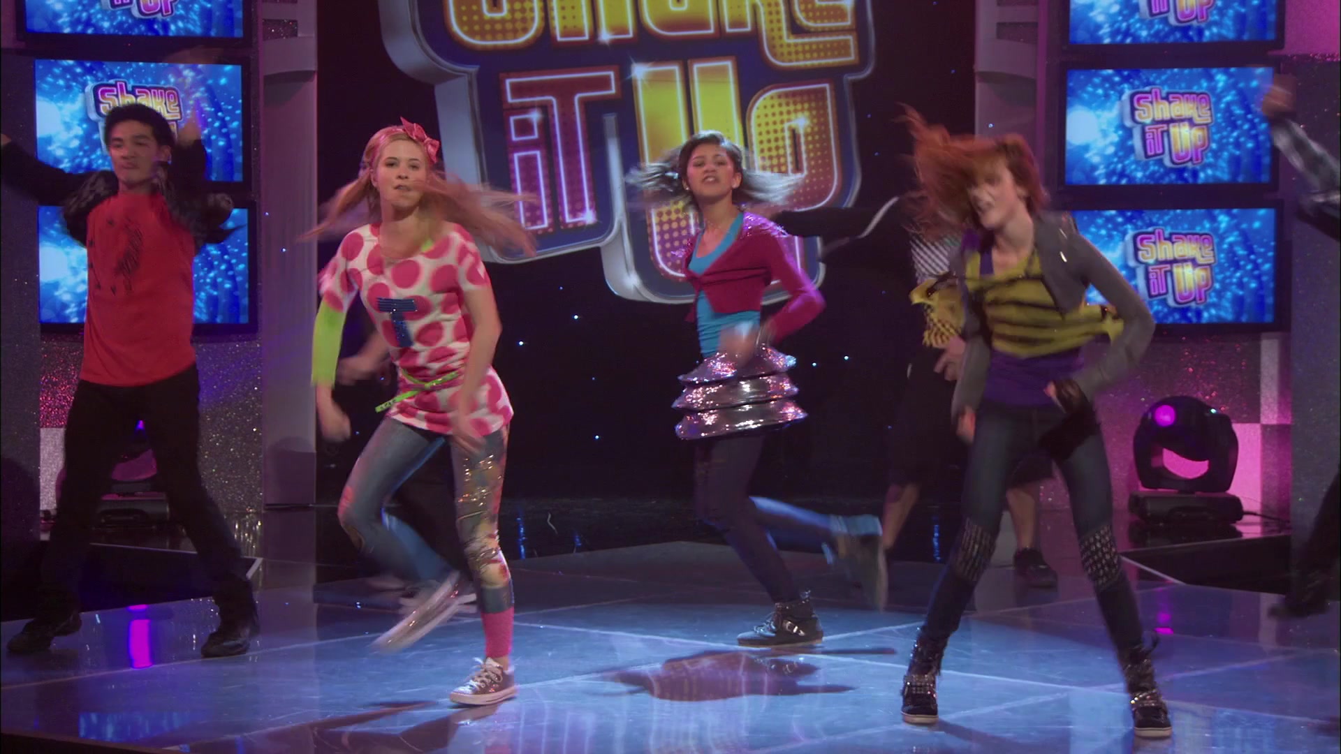 Shake_It_Up_S01E21_1080p_BTD_000243.jpg Shake_It_Up_S01E21_1080p_BTD_000243.jpg