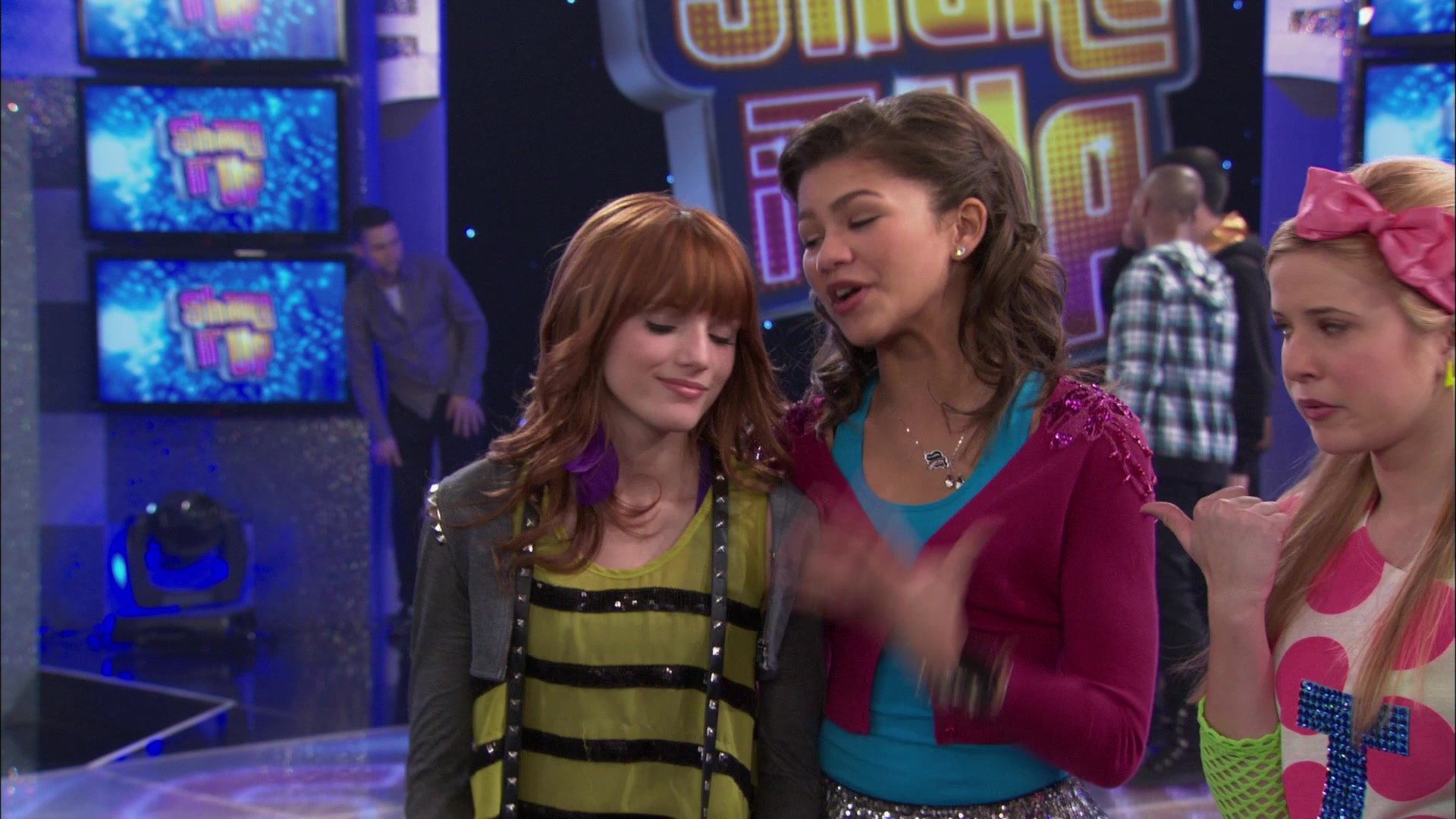 Shake_It_Up_S01E21_1080p_BTD_000344.jpg Shake_It_Up_S01E21_1080p_BTD_000344.jpg