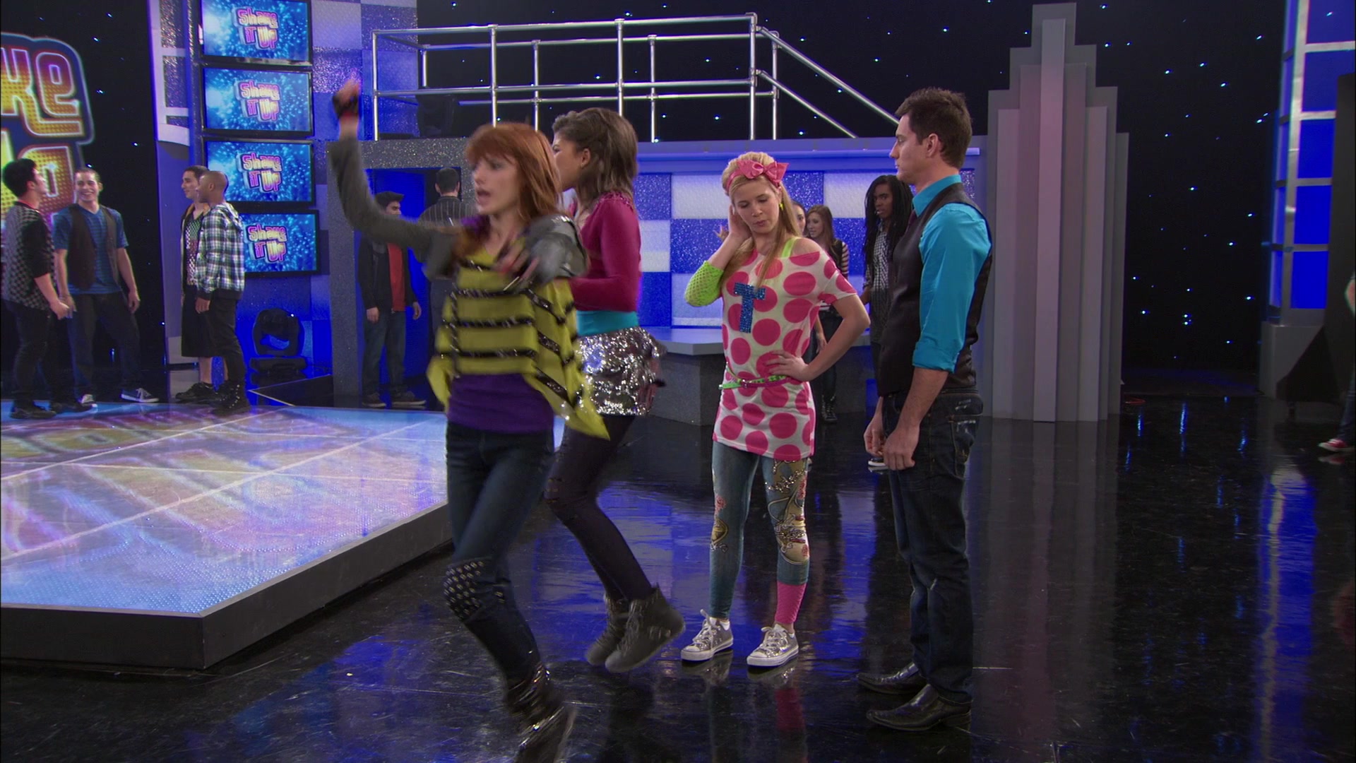 Shake_It_Up_S01E21_1080p_BTD_000359.jpg Shake_It_Up_S01E21_1080p_BTD_000359.jpg