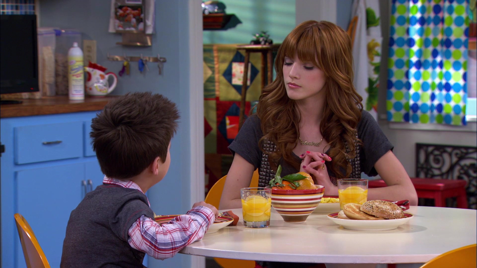 Shake_It_Up_S01E21_1080p_BTD_000520.jpg Shake_It_Up_S01E21_1080p_BTD_000520.jpg