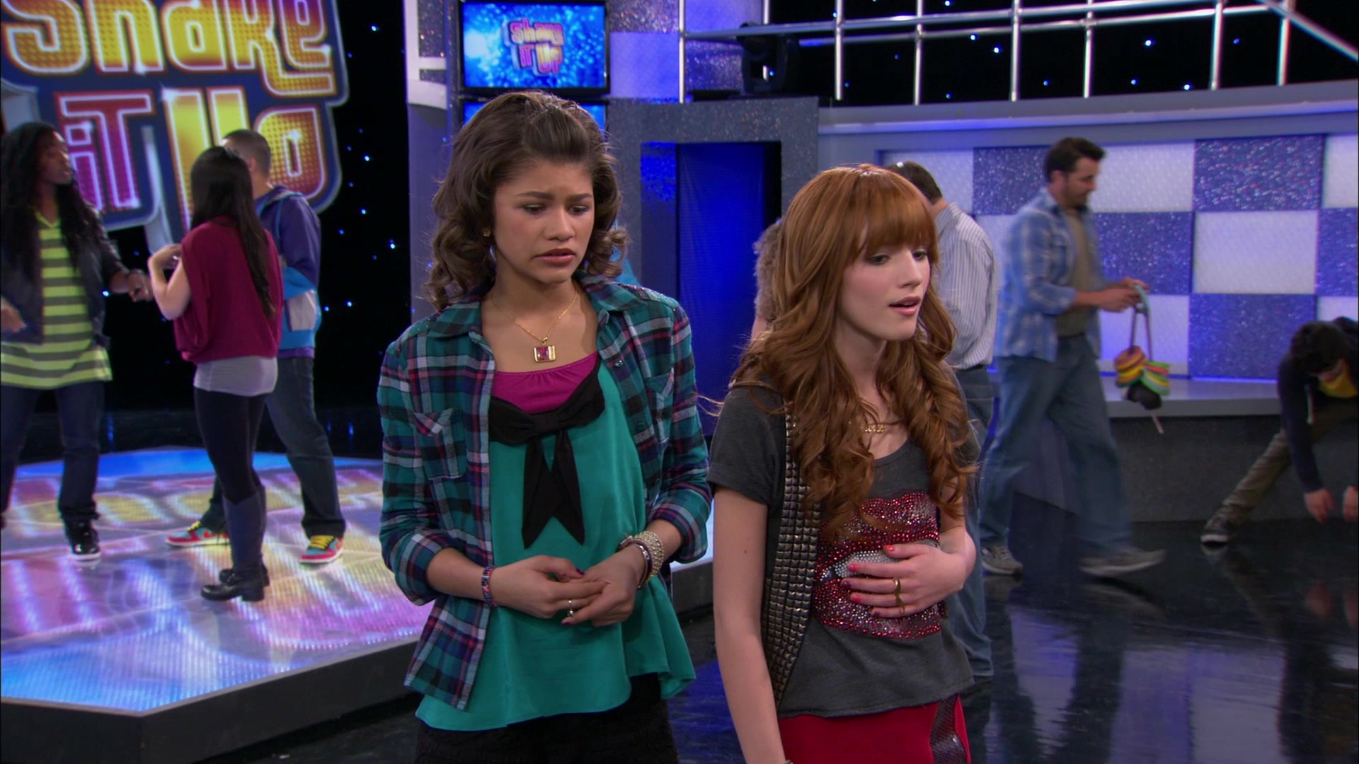 Shake_It_Up_S01E21_1080p_BTD_000801.jpg Shake_It_Up_S01E21_1080p_BTD_000801.jpg