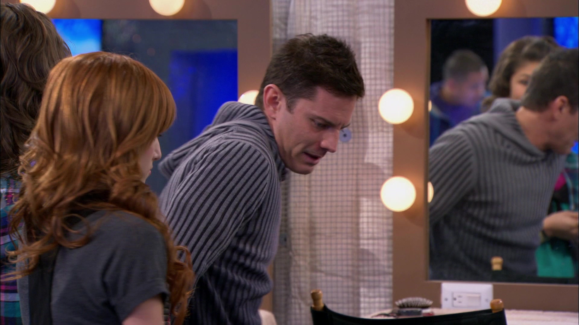 Shake_It_Up_S01E21_1080p_BTD_000857.jpg Shake_It_Up_S01E21_1080p_BTD_000857.jpg