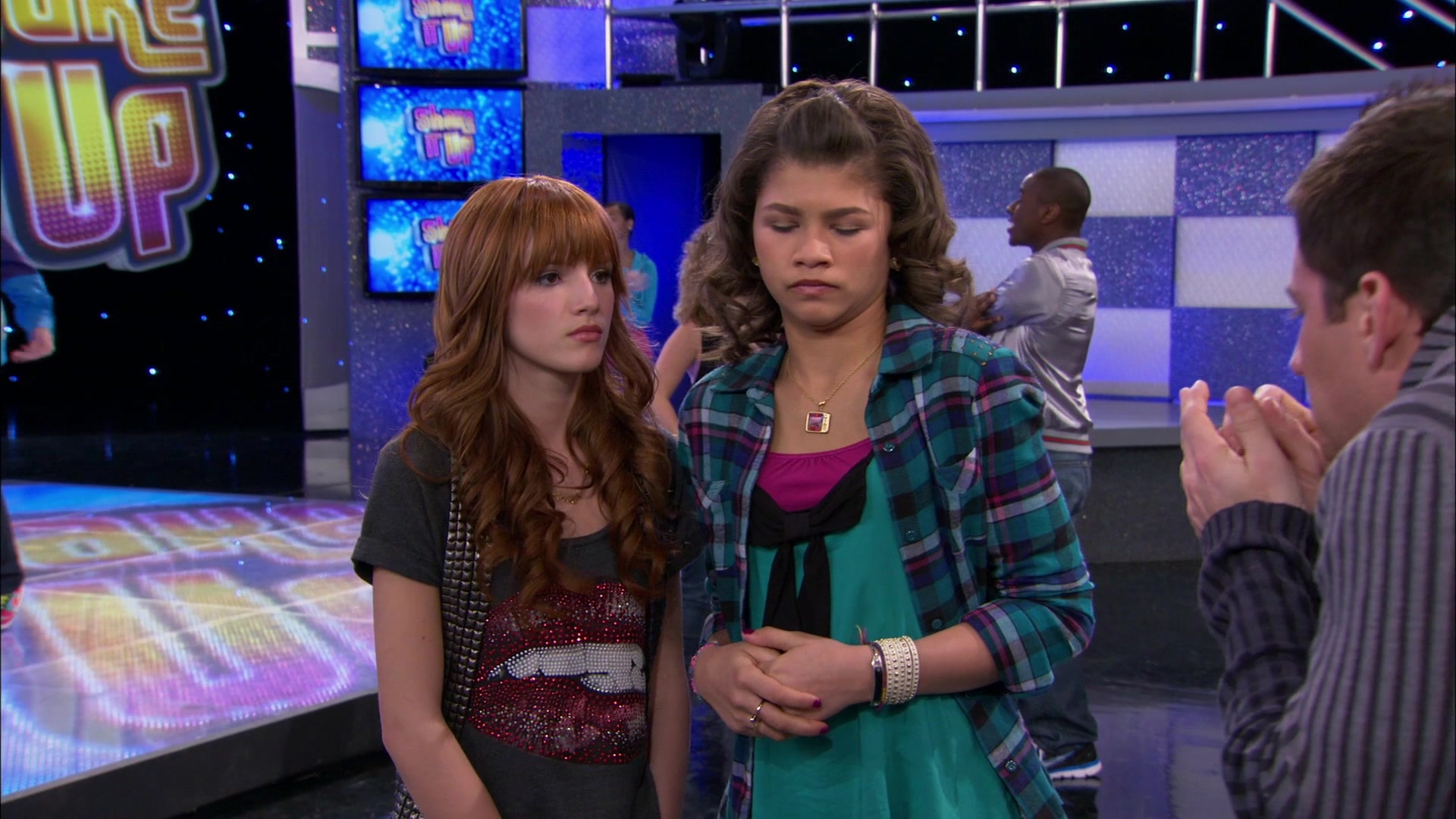 Shake_It_Up_S01E21_1080p_BTD_000867.jpg