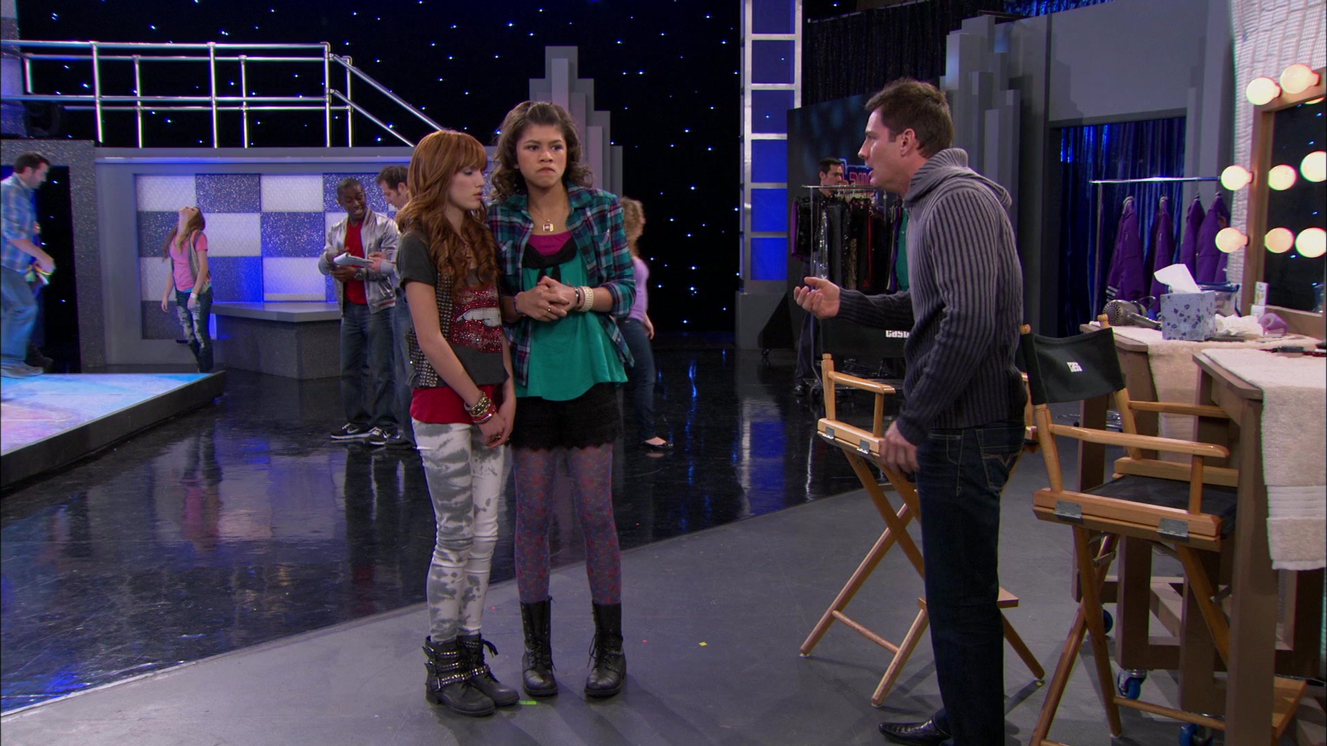 Shake_It_Up_S01E21_1080p_BTD_000881.jpg