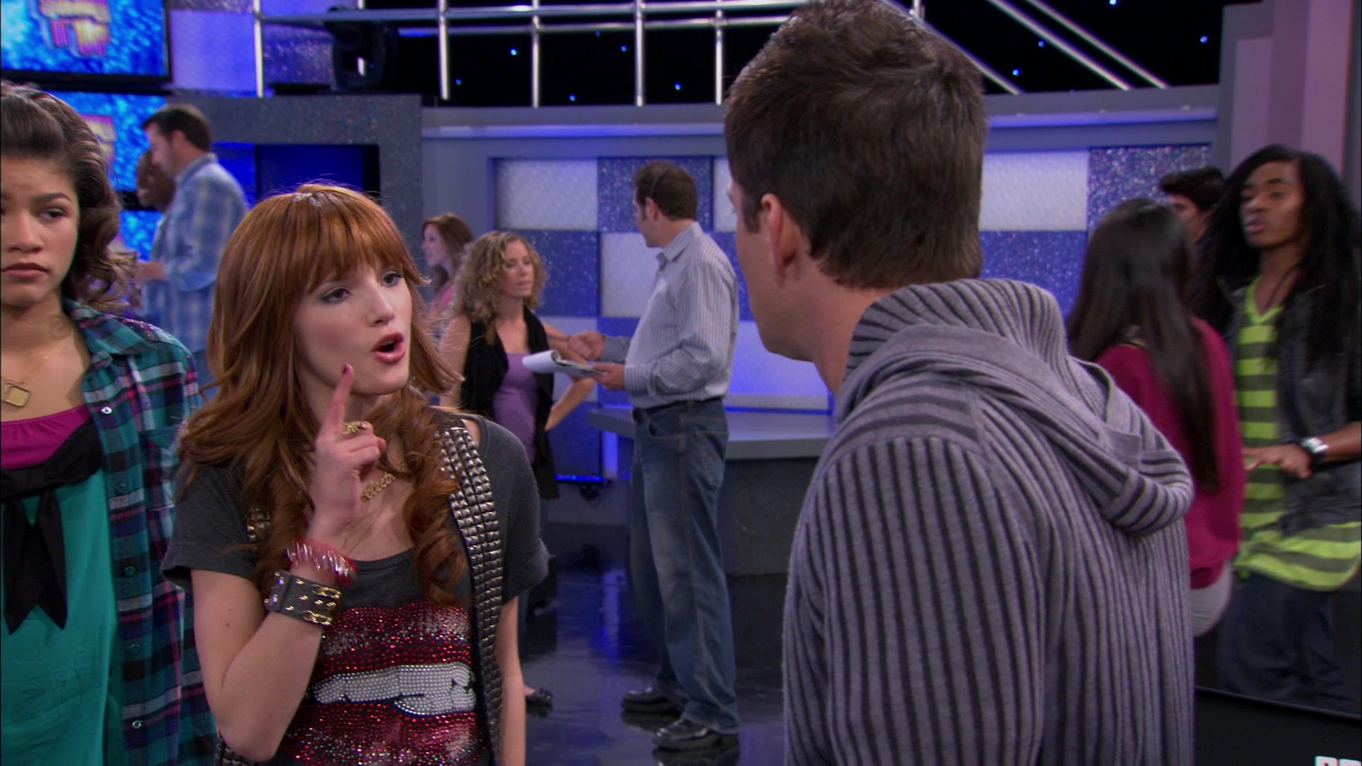 Shake_It_Up_S01E21_1080p_BTD_000906.jpg