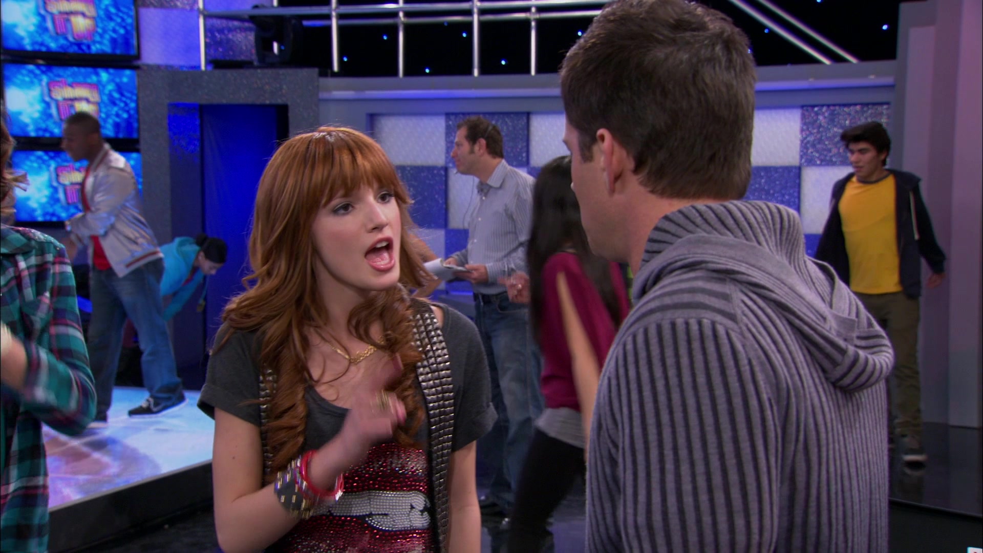 Shake_It_Up_S01E21_1080p_BTD_000908.jpg Shake_It_Up_S01E21_1080p_BTD_000908.jpg