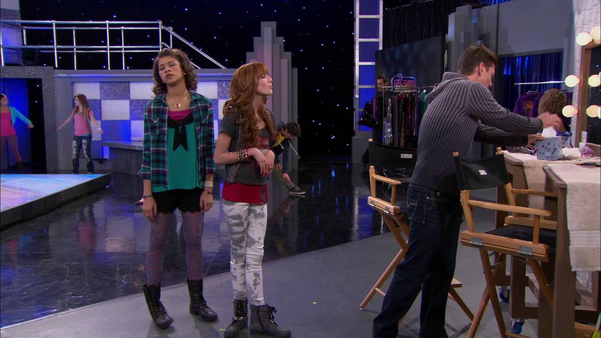 Shake_It_Up_S01E21_1080p_BTD_000944.jpg Shake_It_Up_S01E21_1080p_BTD_000944.jpg
