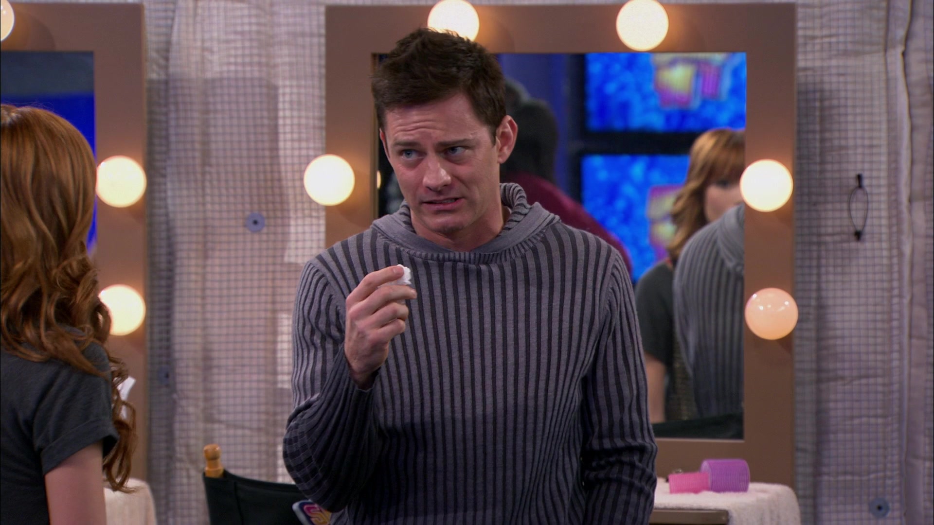 Shake_It_Up_S01E21_1080p_BTD_000968.jpg