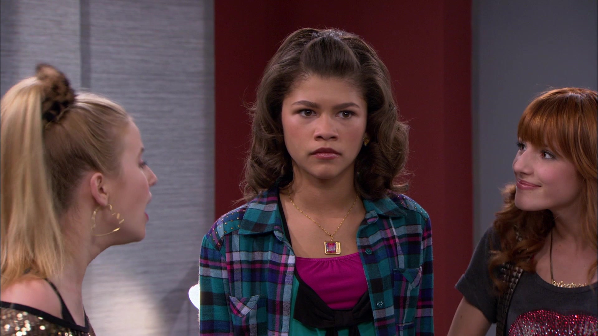 Shake_It_Up_S01E21_1080p_BTD_001346.jpg