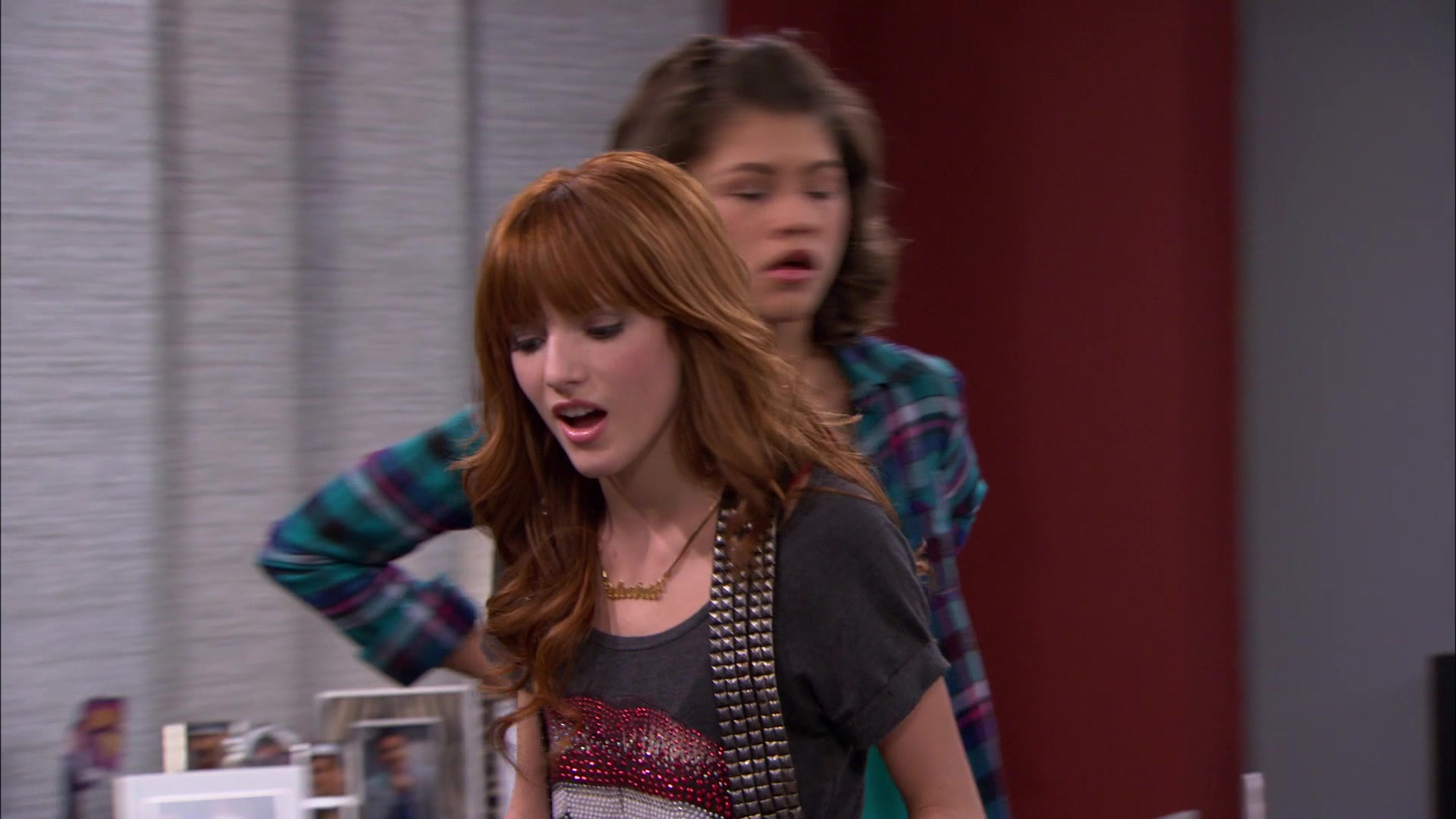 Shake_It_Up_S01E21_1080p_BTD_001399.jpg Shake_It_Up_S01E21_1080p_BTD_001399.jpg