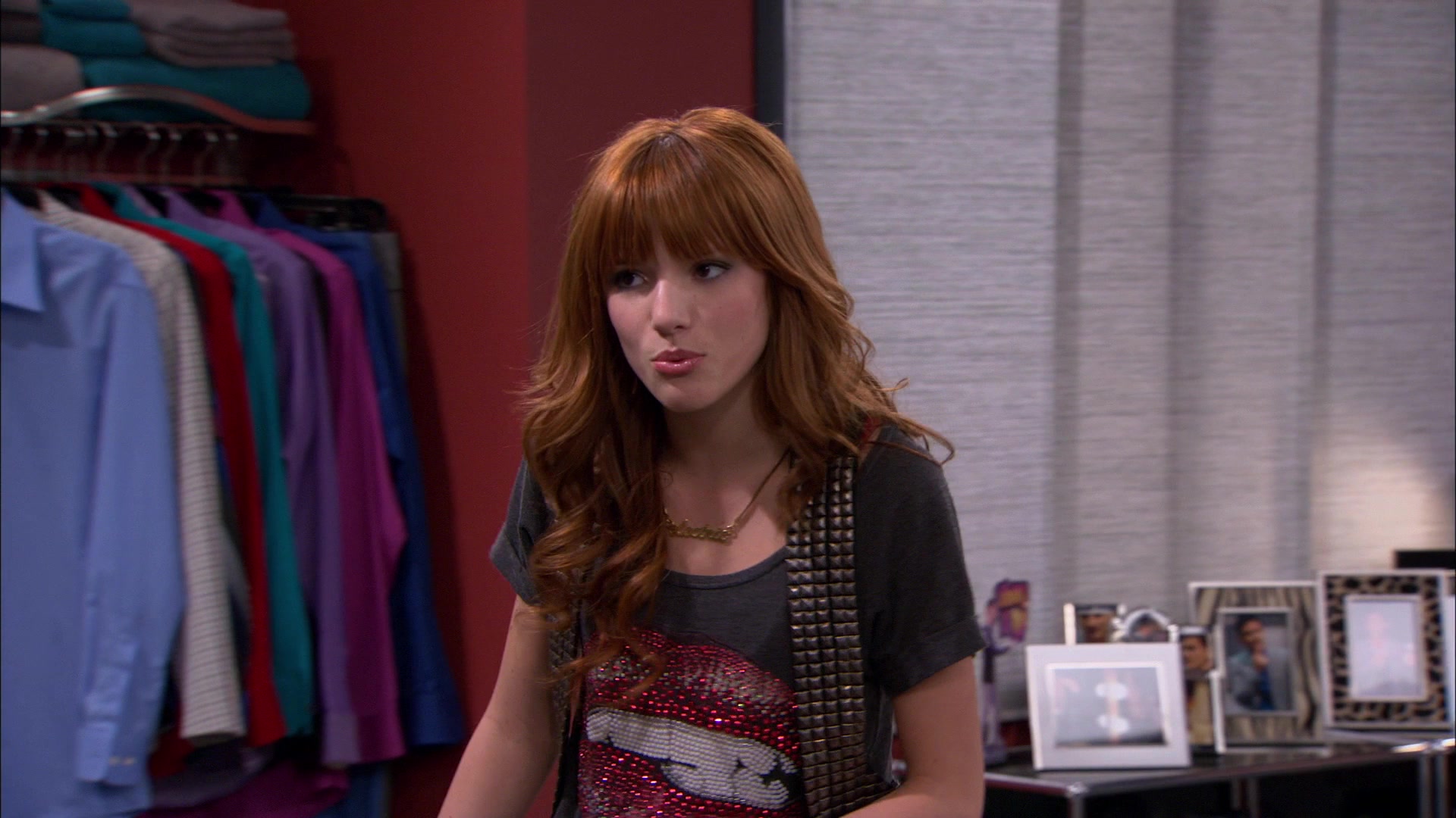Shake_It_Up_S01E21_1080p_BTD_001402.jpg