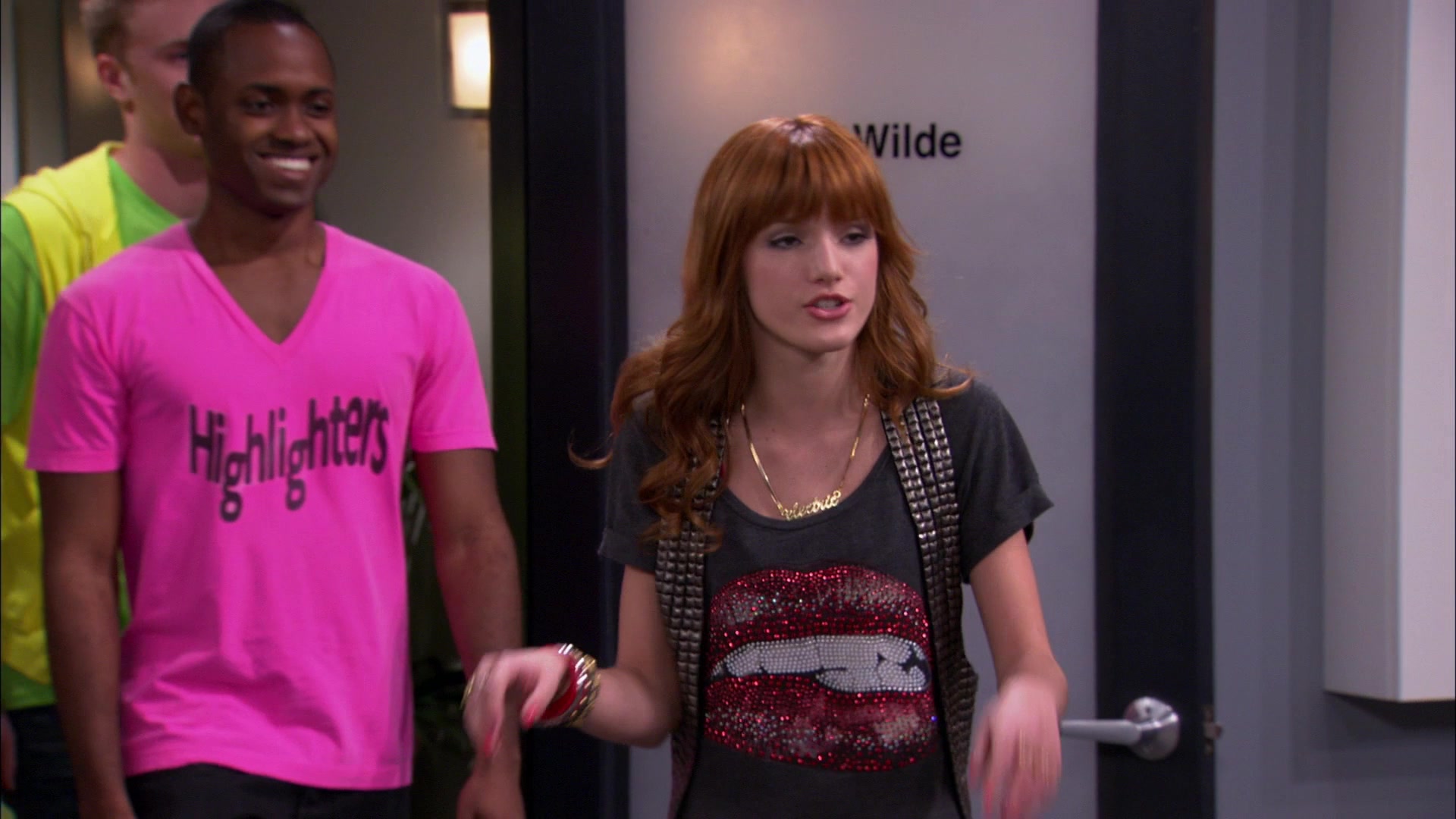 Shake_It_Up_S01E21_1080p_BTD_001447.jpg Shake_It_Up_S01E21_1080p_BTD_001447.jpg