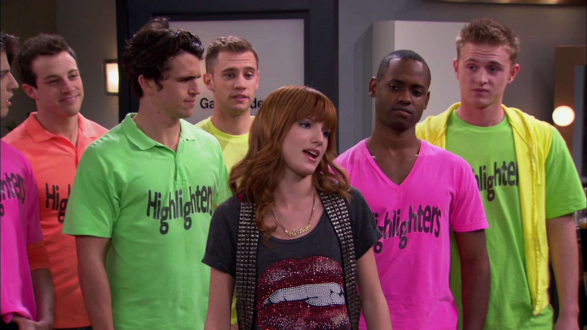 Shake_It_Up_S01E21_1080p_BTD_001488.jpg