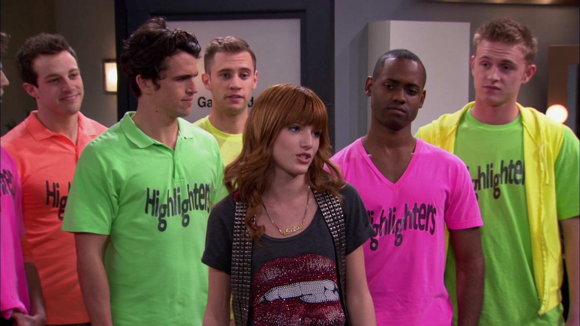 Shake_It_Up_S01E21_1080p_BTD_001489.jpg