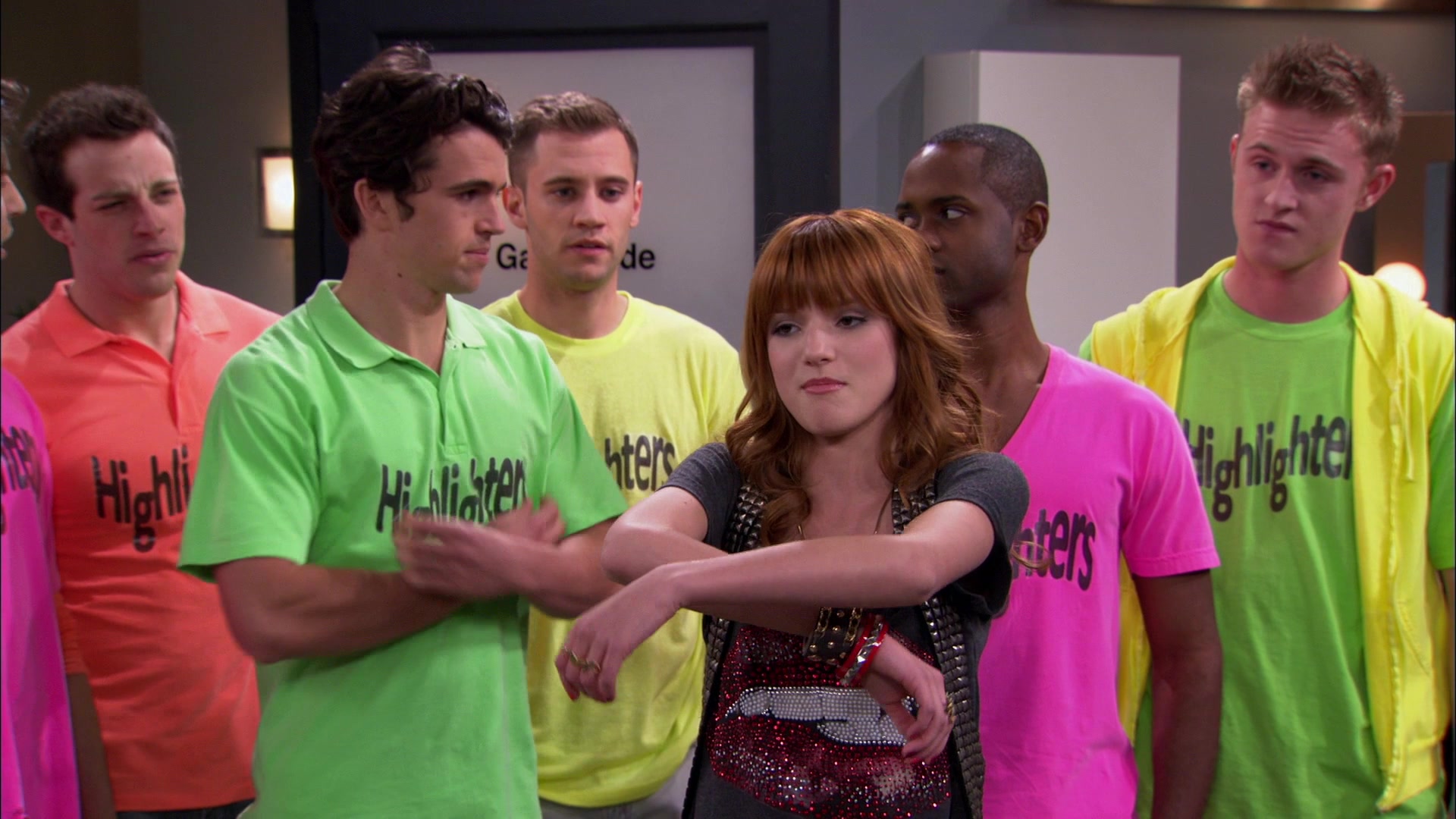 Shake_It_Up_S01E21_1080p_BTD_001494.jpg Shake_It_Up_S01E21_1080p_BTD_001494.jpg