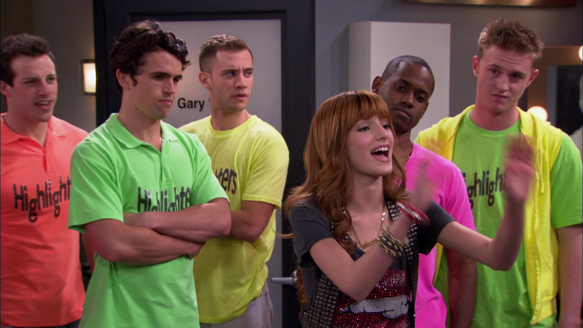 Shake_It_Up_S01E21_1080p_BTD_001508.jpg