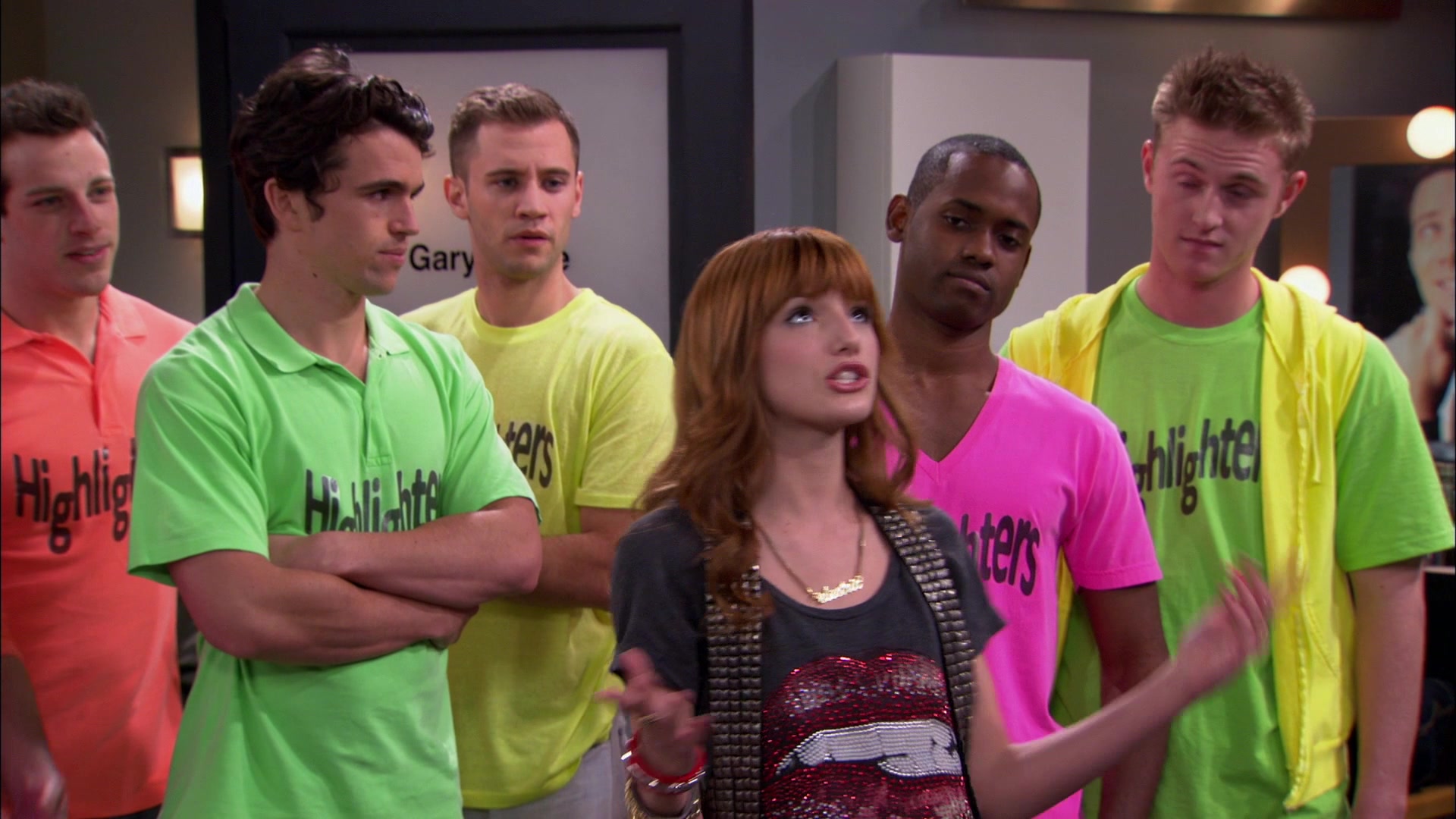 Shake_It_Up_S01E21_1080p_BTD_001513.jpg