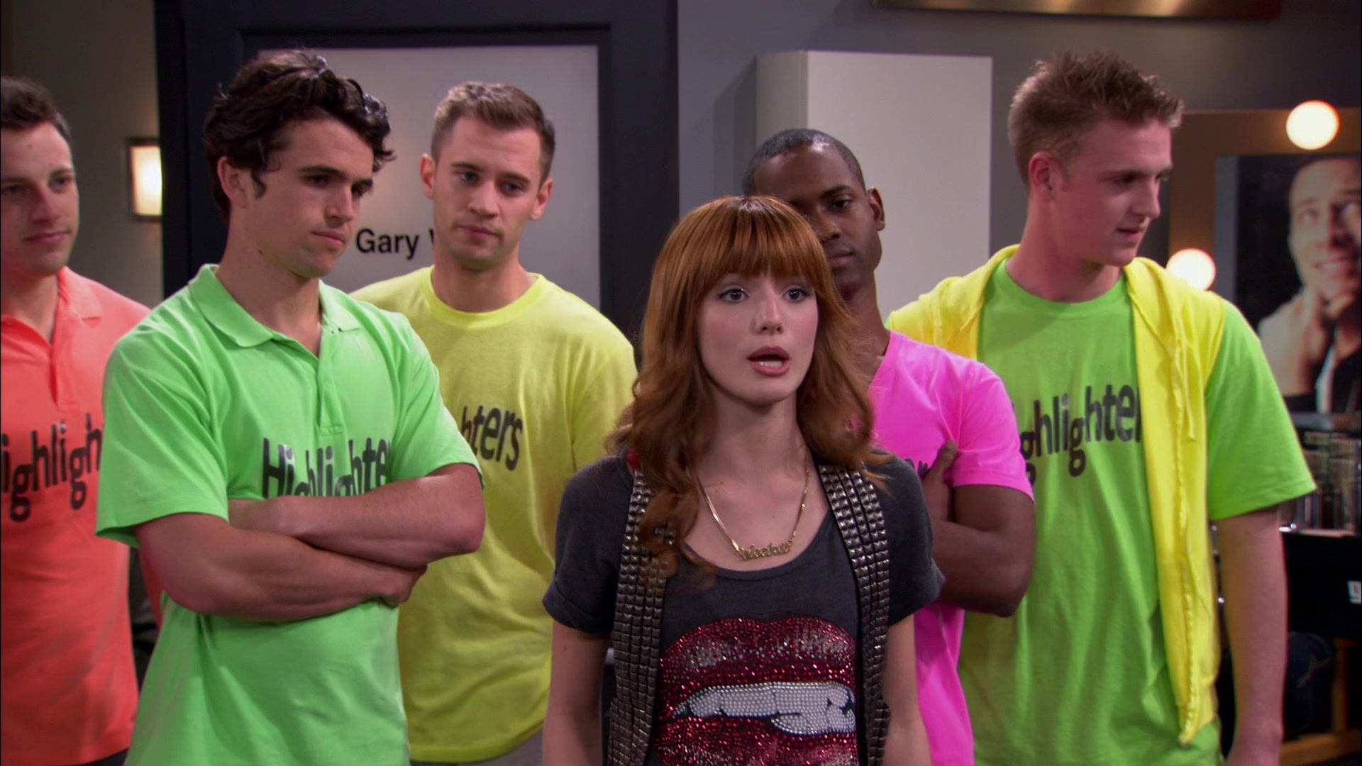 Shake_It_Up_S01E21_1080p_BTD_001519.jpg