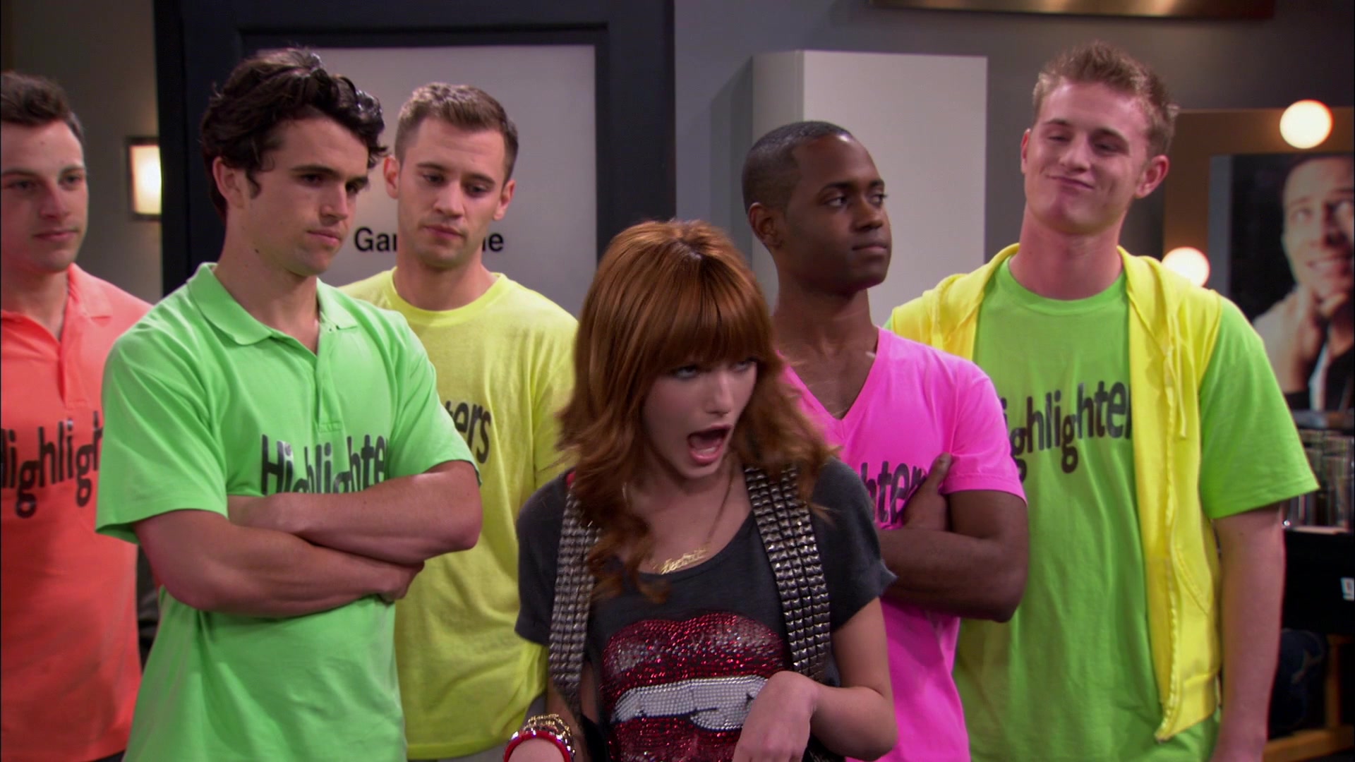 Shake_It_Up_S01E21_1080p_BTD_001524.jpg