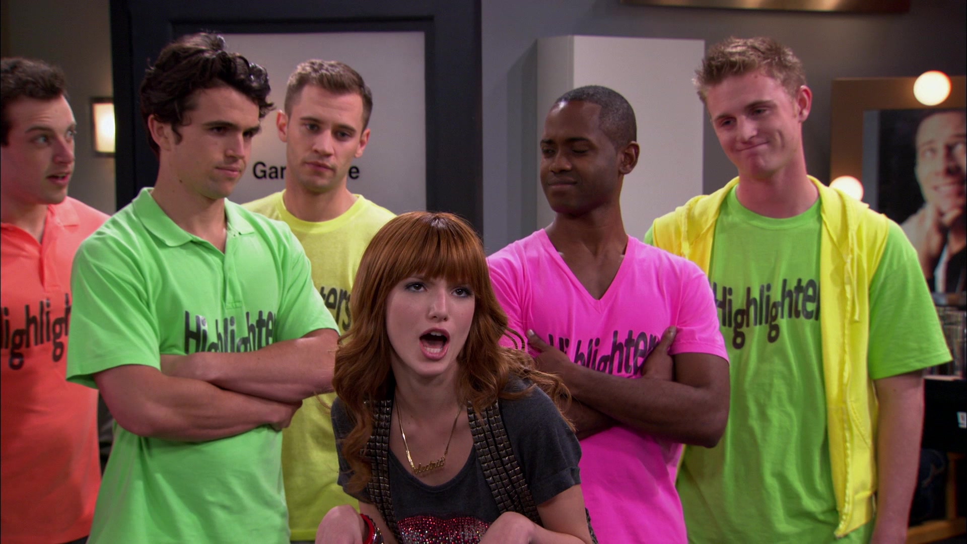 Shake_It_Up_S01E21_1080p_BTD_001534.jpg