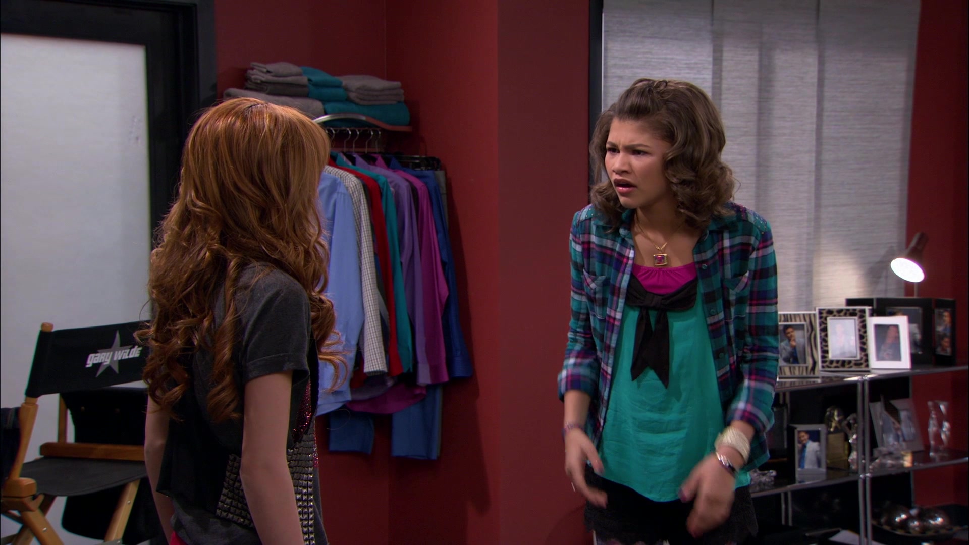 Shake_It_Up_S01E21_1080p_BTD_001583.jpg Shake_It_Up_S01E21_1080p_BTD_001583.jpg