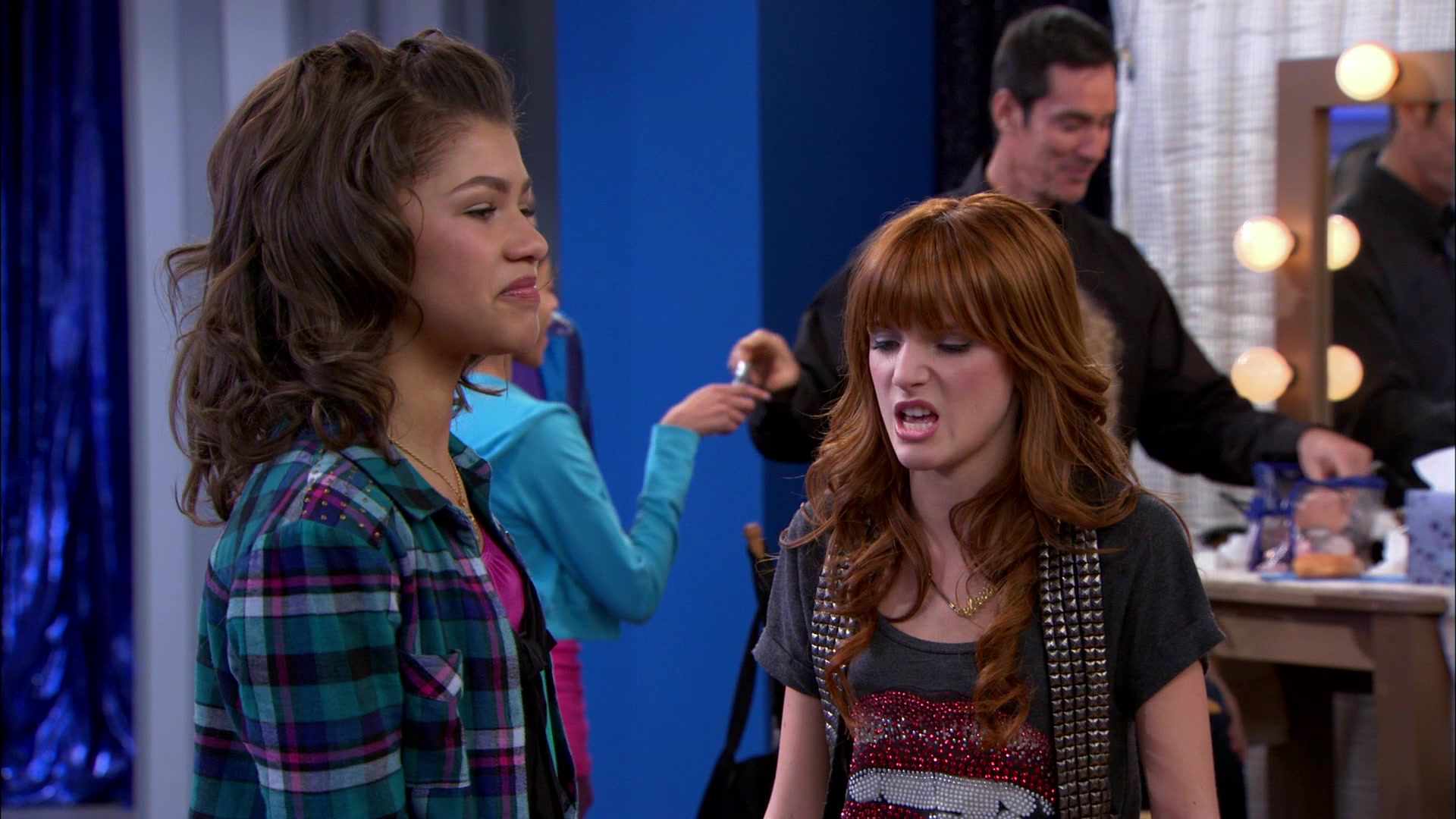 Shake_It_Up_S01E21_1080p_BTD_001720.jpg