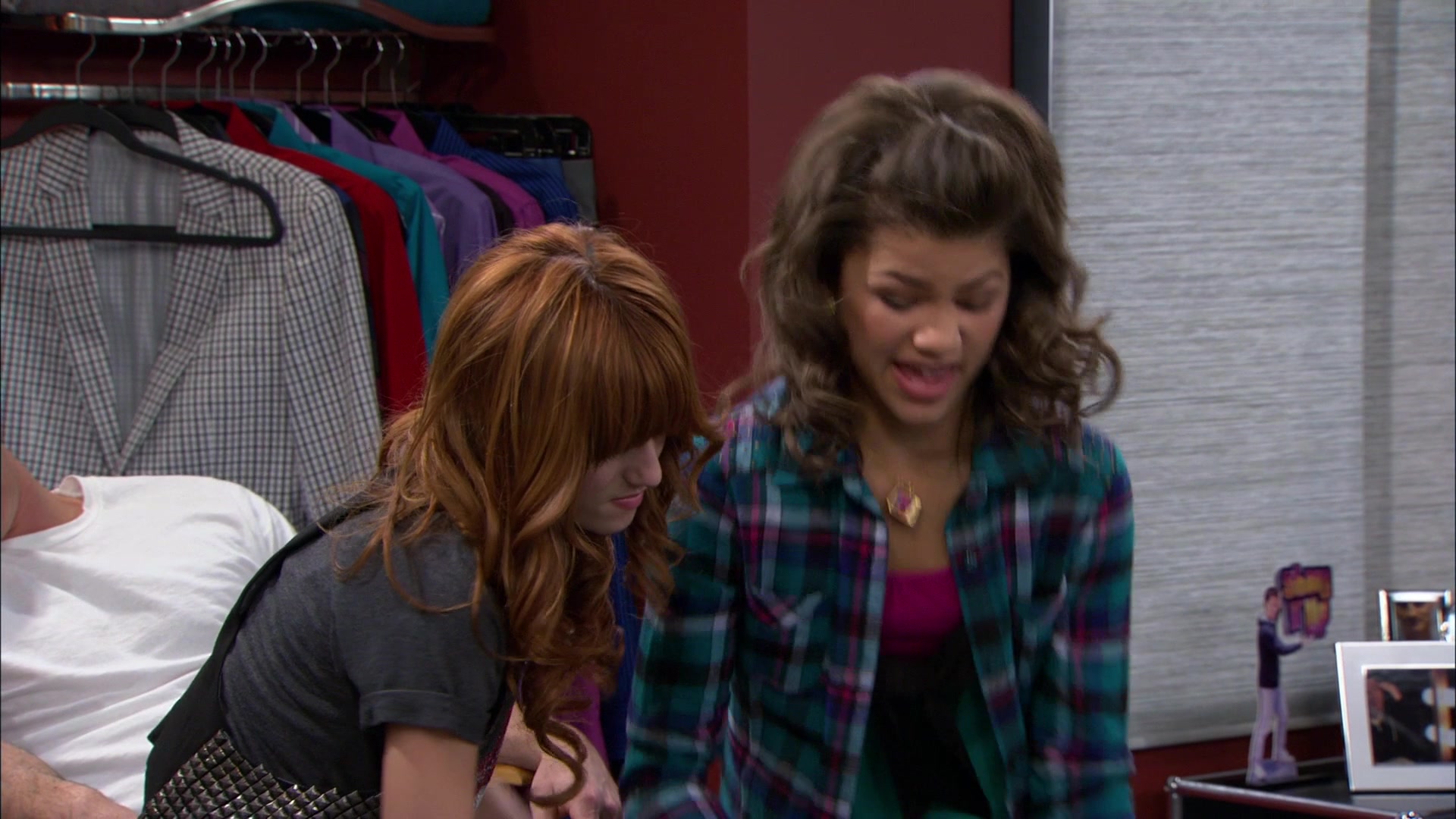Shake_It_Up_S01E21_1080p_BTD_002031.jpg