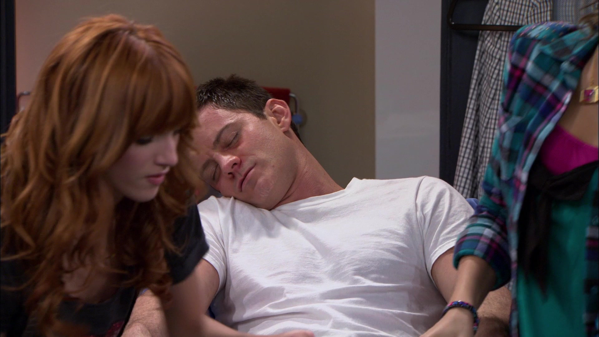 Shake_It_Up_S01E21_1080p_BTD_002051.jpg