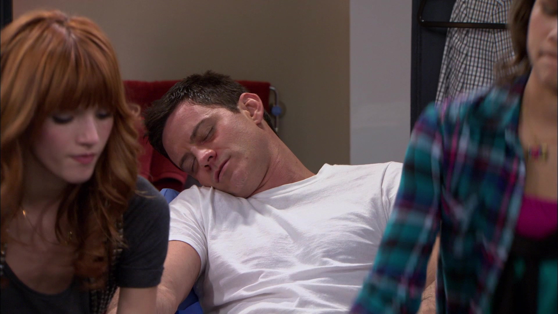 Shake_It_Up_S01E21_1080p_BTD_002052.jpg Shake_It_Up_S01E21_1080p_BTD_002052.jpg