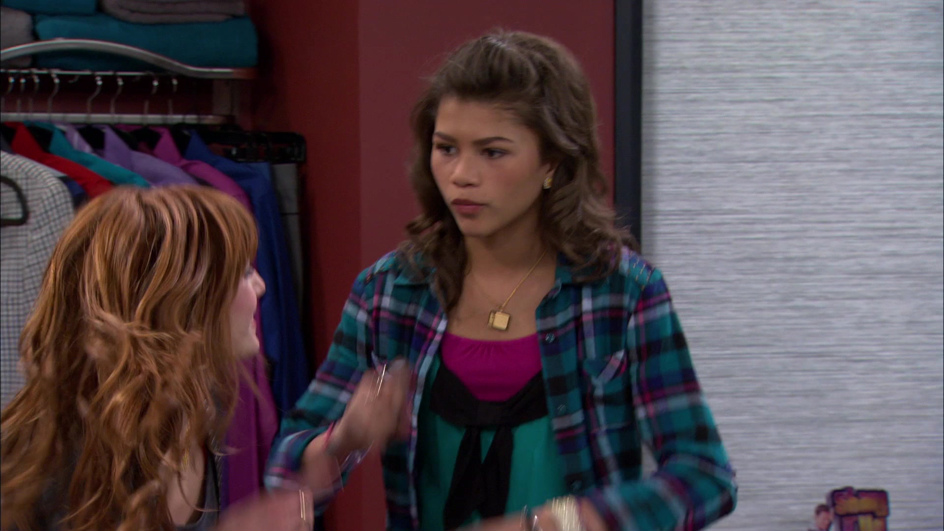 Shake_It_Up_S01E21_1080p_BTD_002113.jpg Shake_It_Up_S01E21_1080p_BTD_002113.jpg