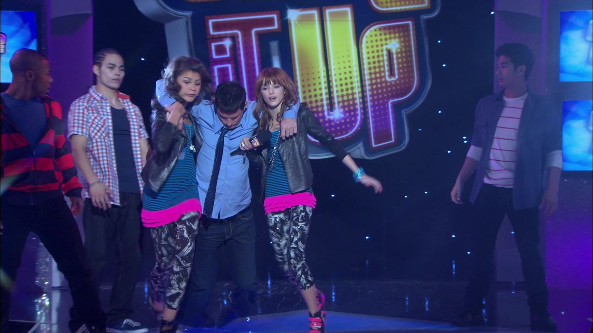Shake_It_Up_S01E21_1080p_BTD_002159.jpg