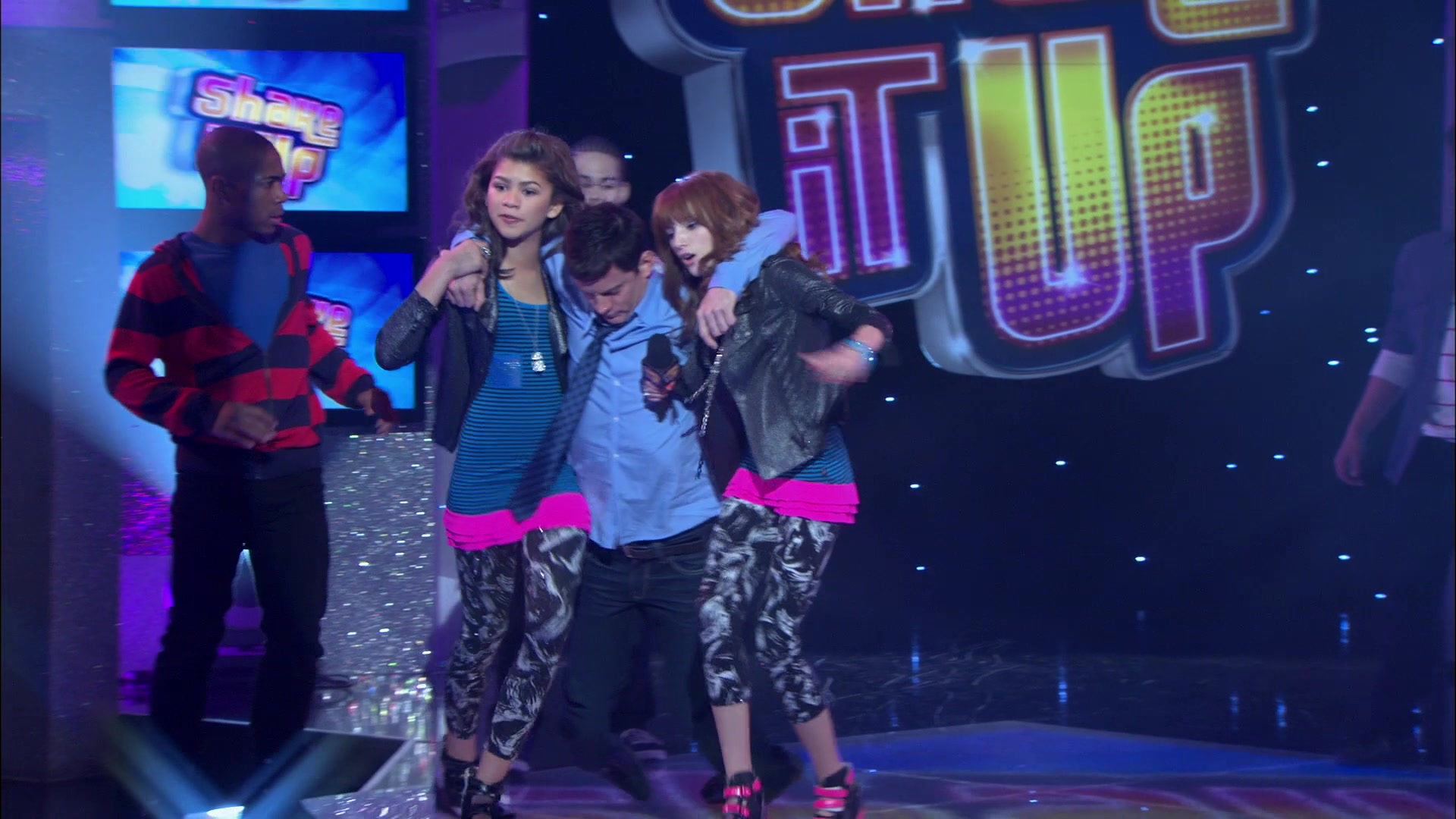 Shake_It_Up_S01E21_1080p_BTD_002161.jpg