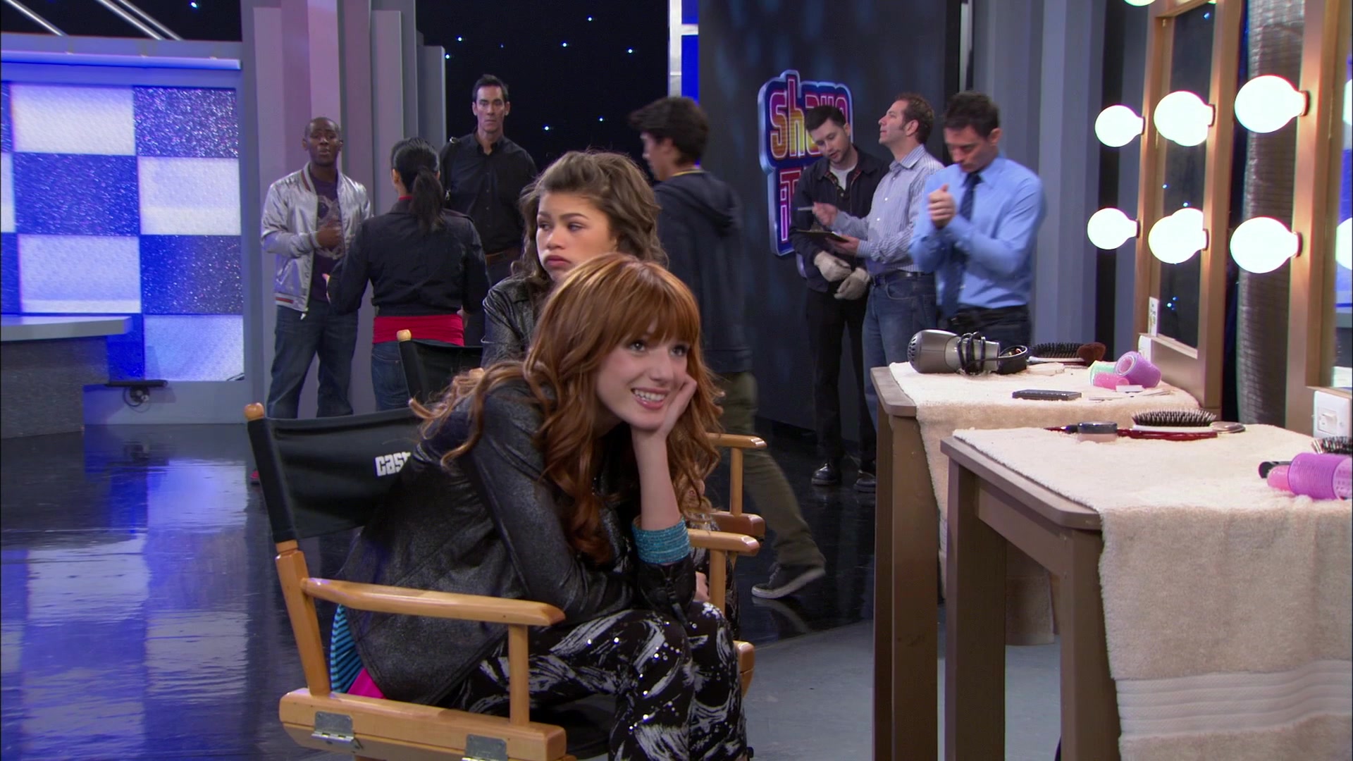 Shake_It_Up_S01E21_1080p_BTD_002436.jpg