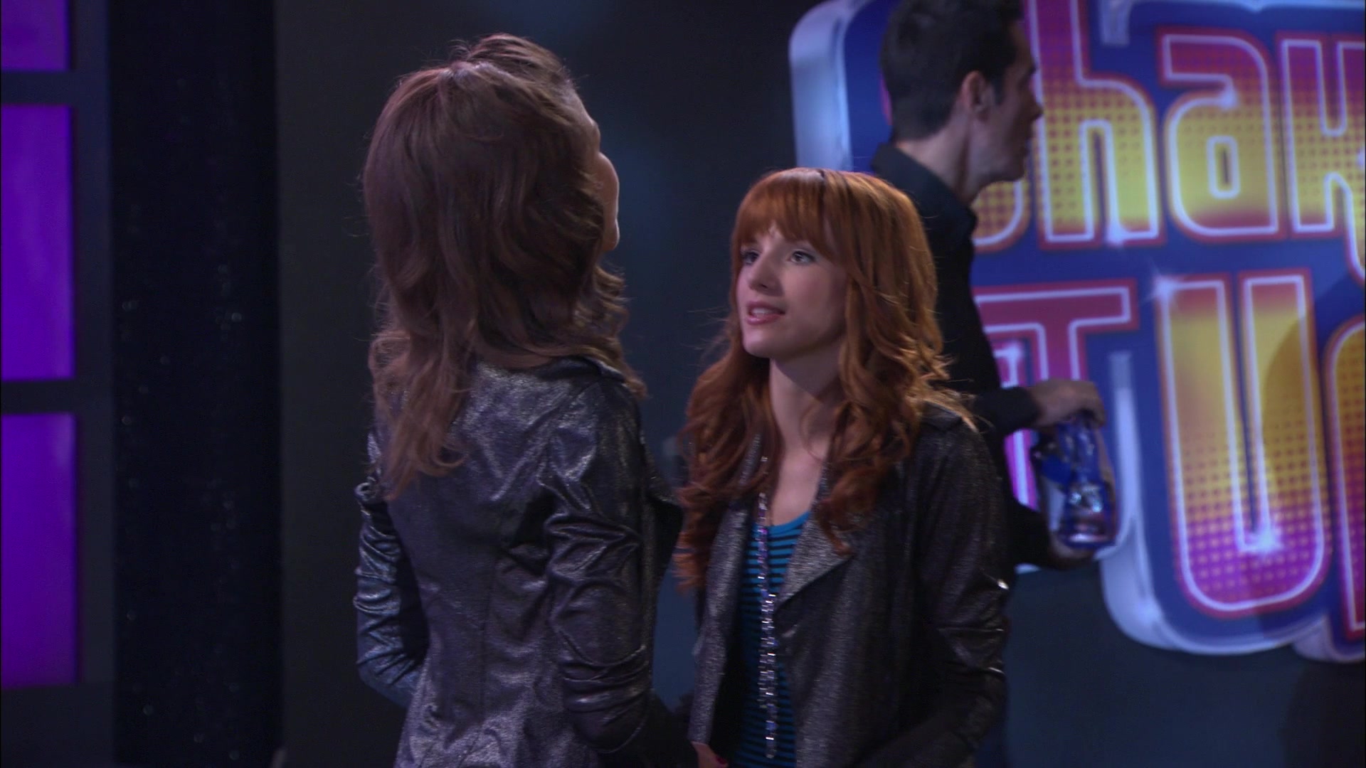Shake_It_Up_S01E21_1080p_BTD_002507.jpg Shake_It_Up_S01E21_1080p_BTD_002507.jpg