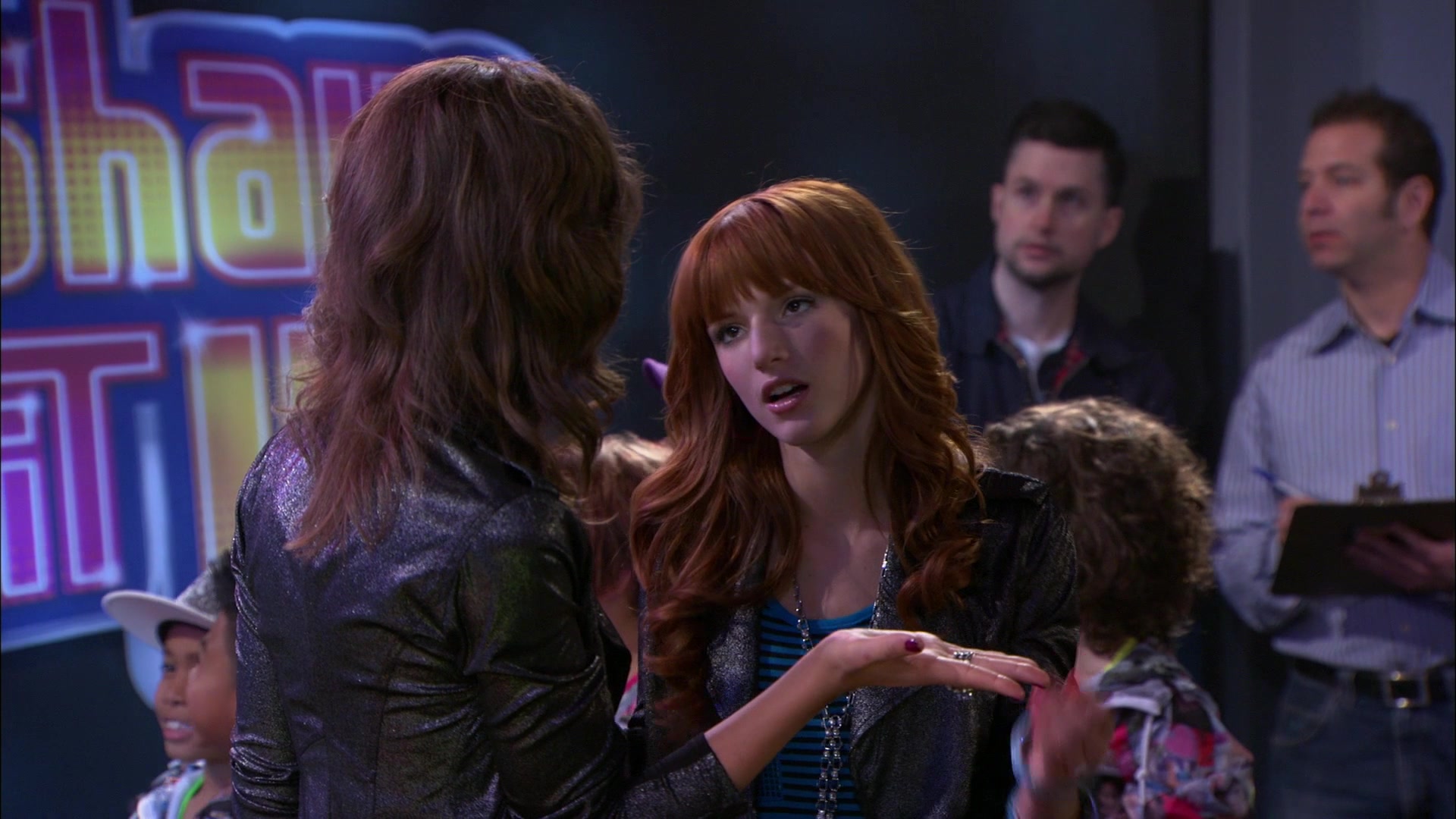 Shake_It_Up_S01E21_1080p_BTD_002616.jpg