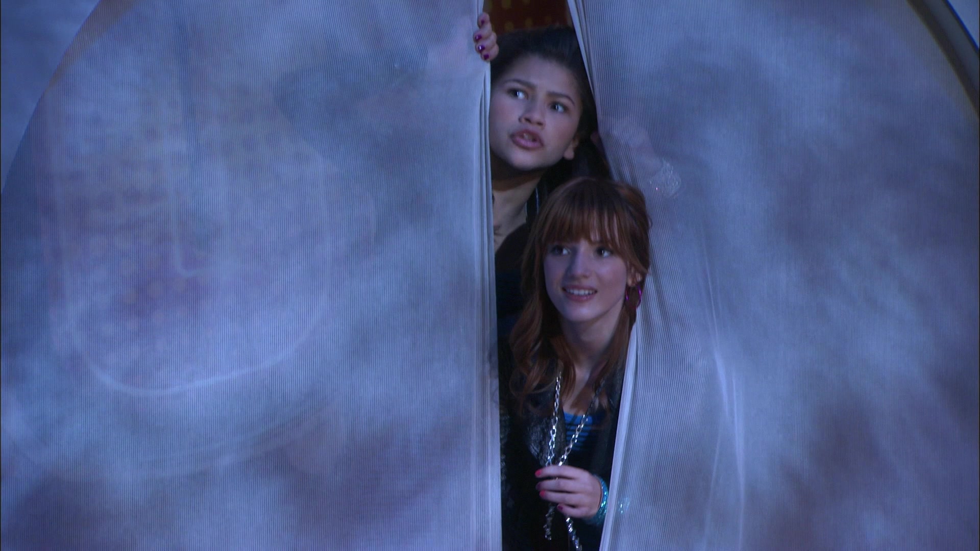 Shake_It_Up_S01E21_1080p_BTD_002850.jpg