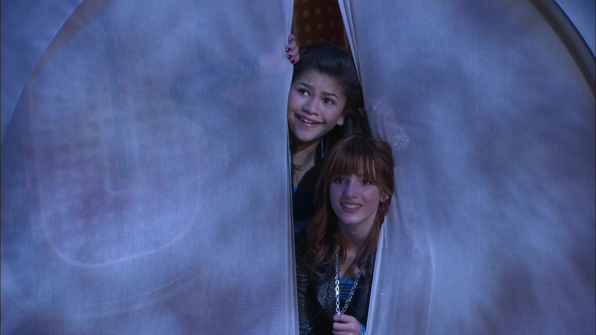 Shake_It_Up_S01E21_1080p_BTD_002852.jpg