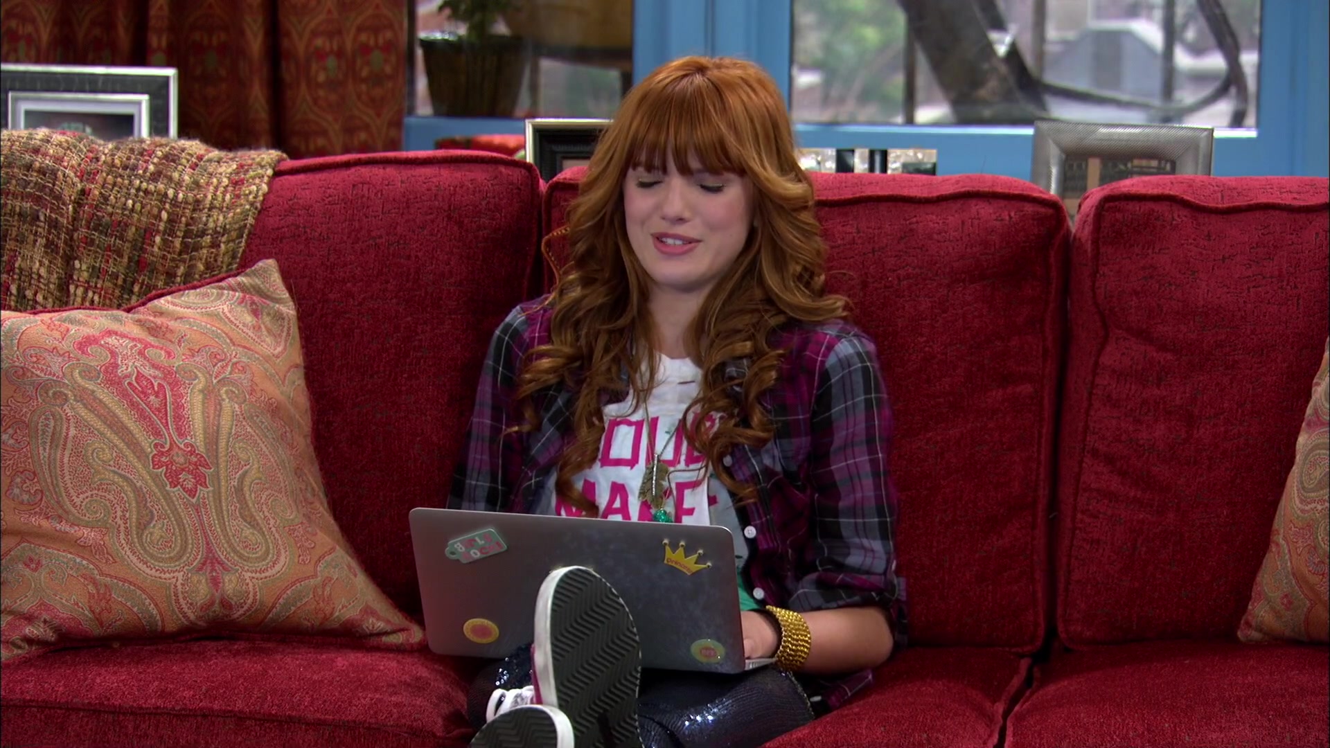 Shake_It_Up_S02E01_Shrink_It_Up_1080p_BTD_000049.jpg