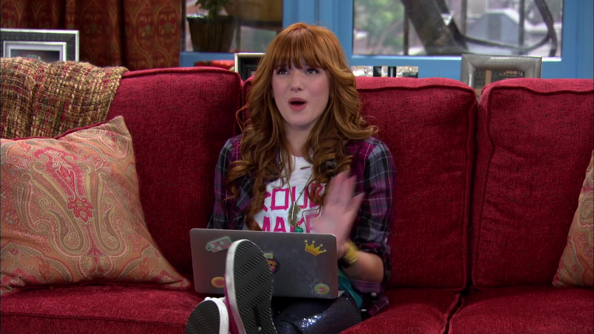 Shake_It_Up_S02E01_Shrink_It_Up_1080p_BTD_000058.jpg Shake_It_Up_S02E01_Shrink_It_Up_1080p_BTD_000058.jpg